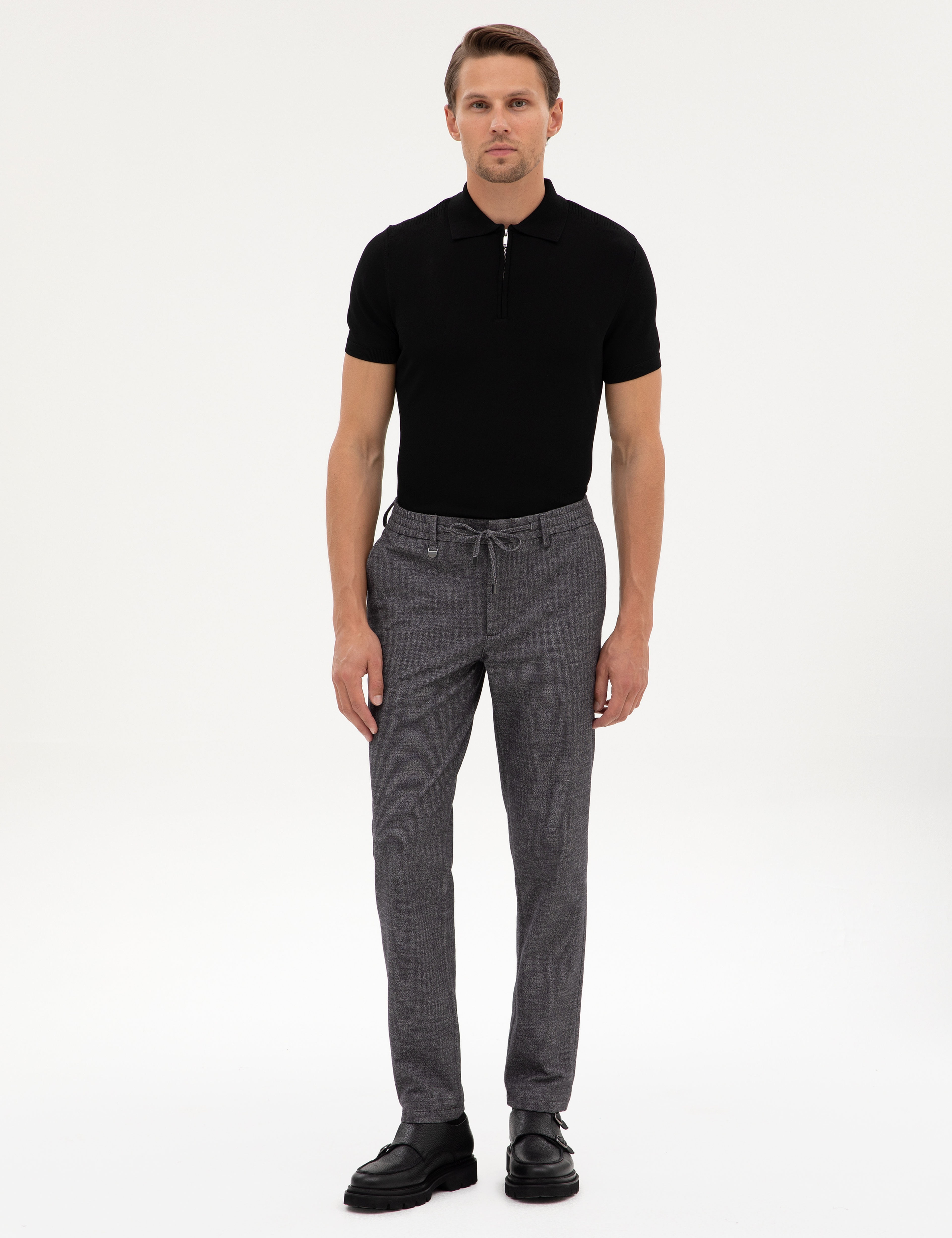 Siyah Slim Fit Fermuarlı Polo Yaka Triko Kazak
