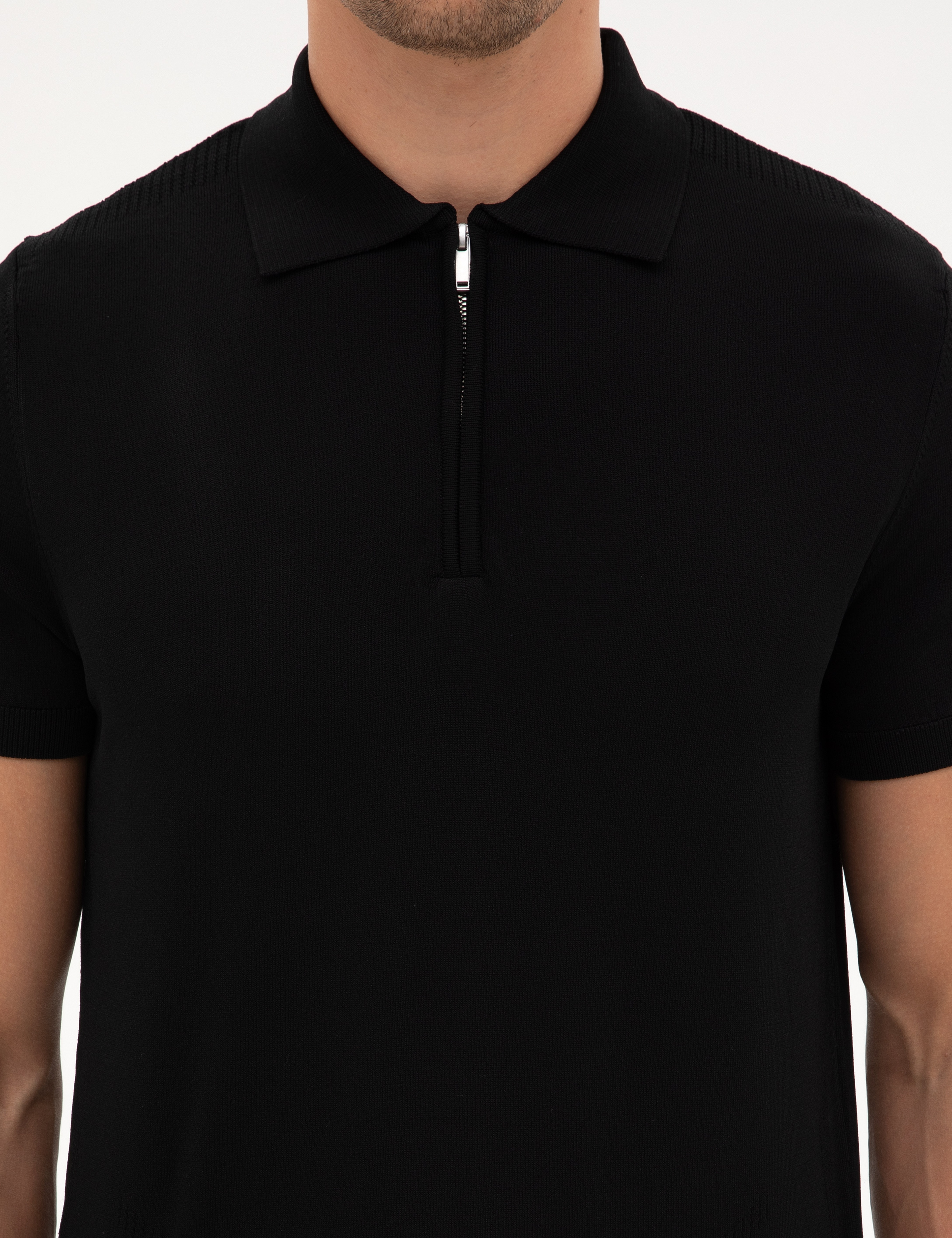 Siyah Slim Fit Fermuarlı Polo Yaka Triko Kazak