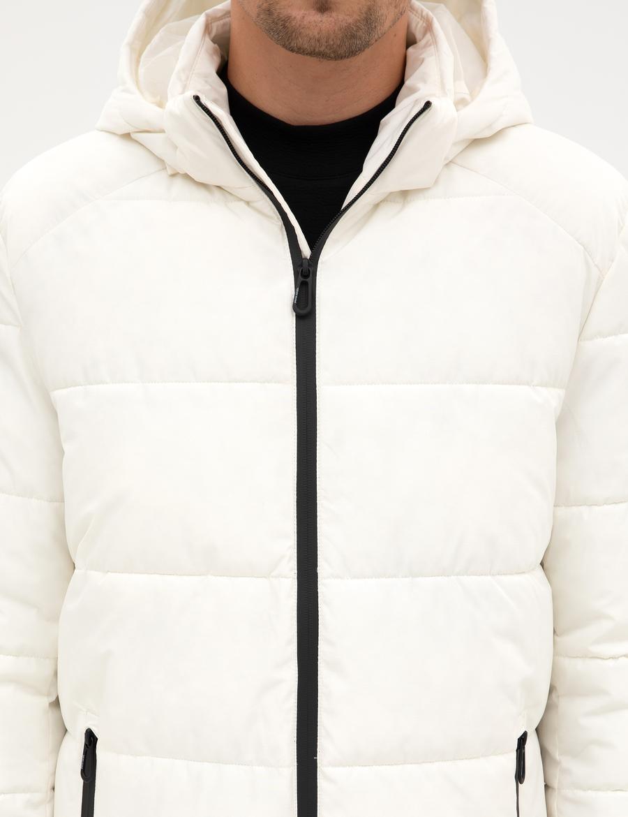 Ekru Kapüşonlu Mont