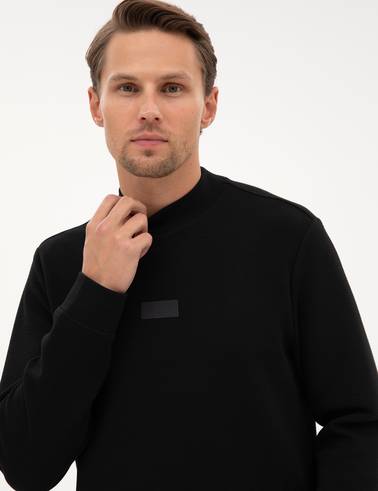 Siyah Regular Fit Sweatshirt