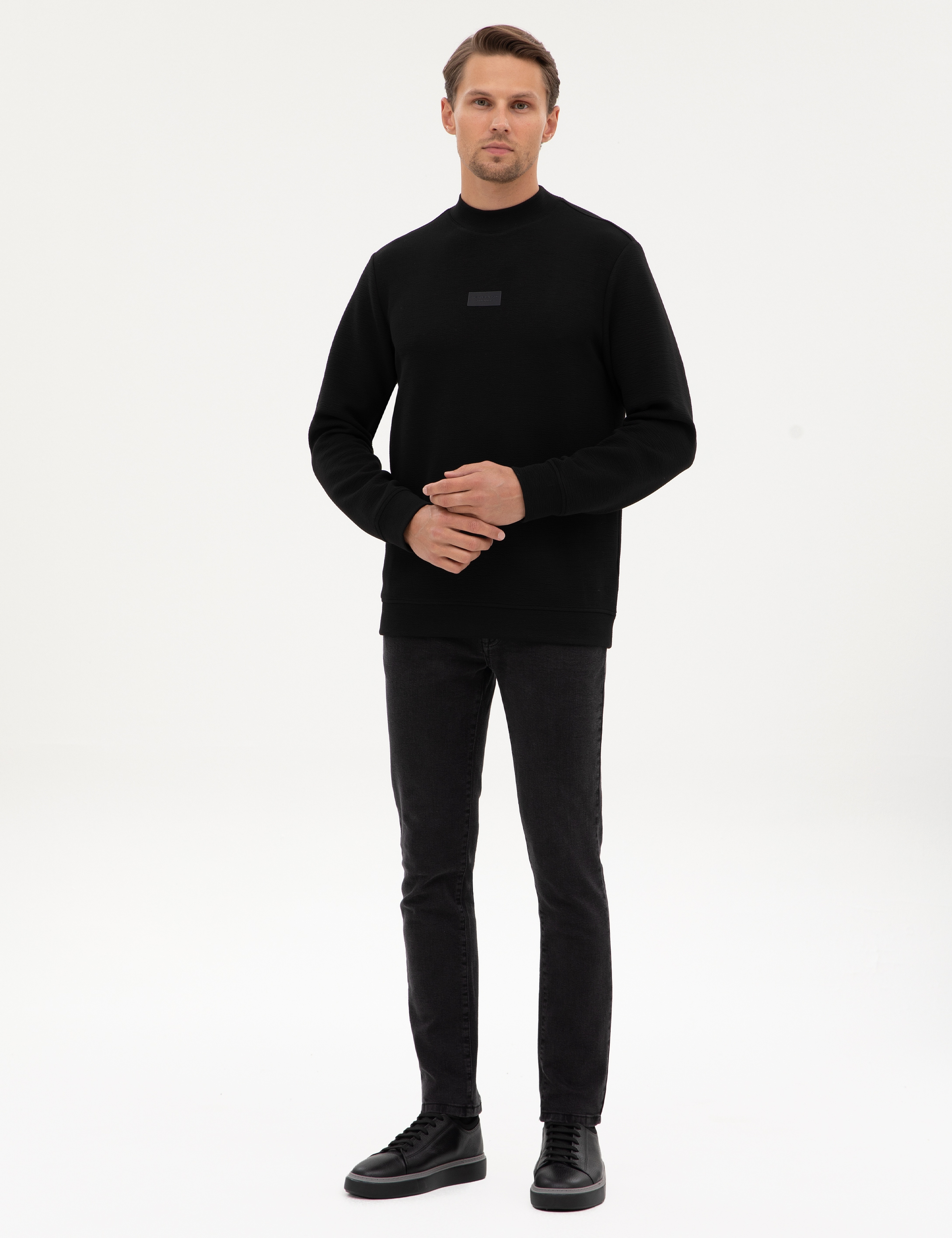 Siyah Regular Fit Sweatshirt - Image 4