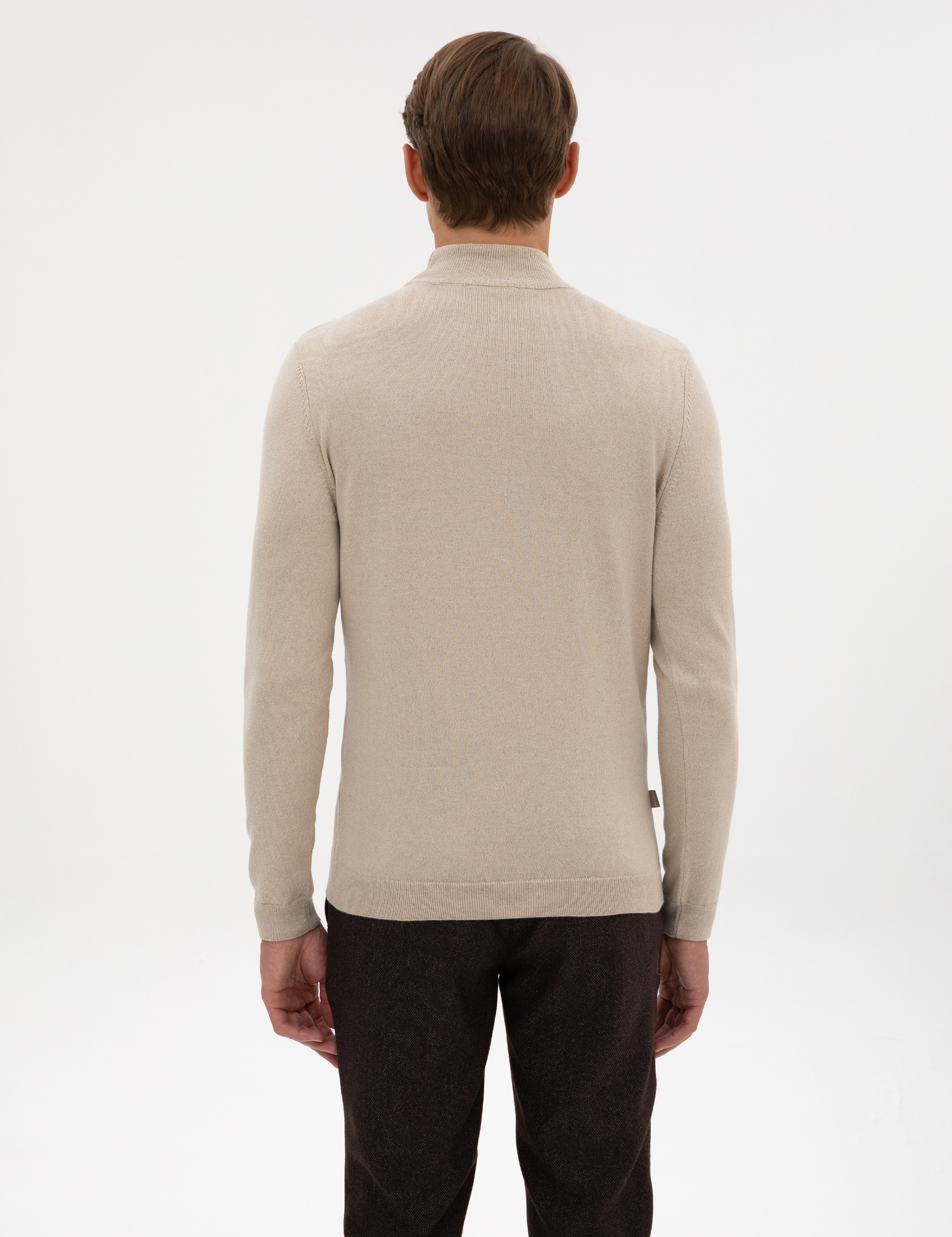 Kum Melanj Slim Fit Yarım Balıkçı Yaka Triko Kazak