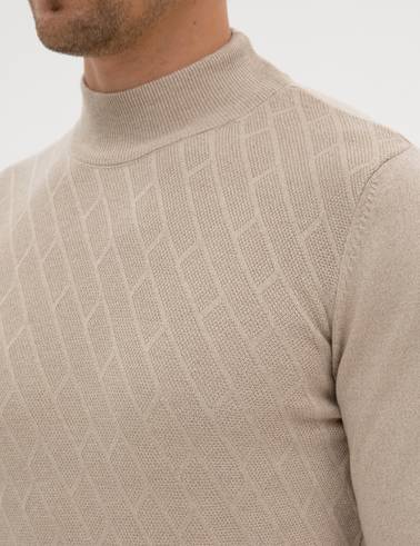 Kum Melanj Slim Fit Yarım Balıkçı Yaka Triko Kazak