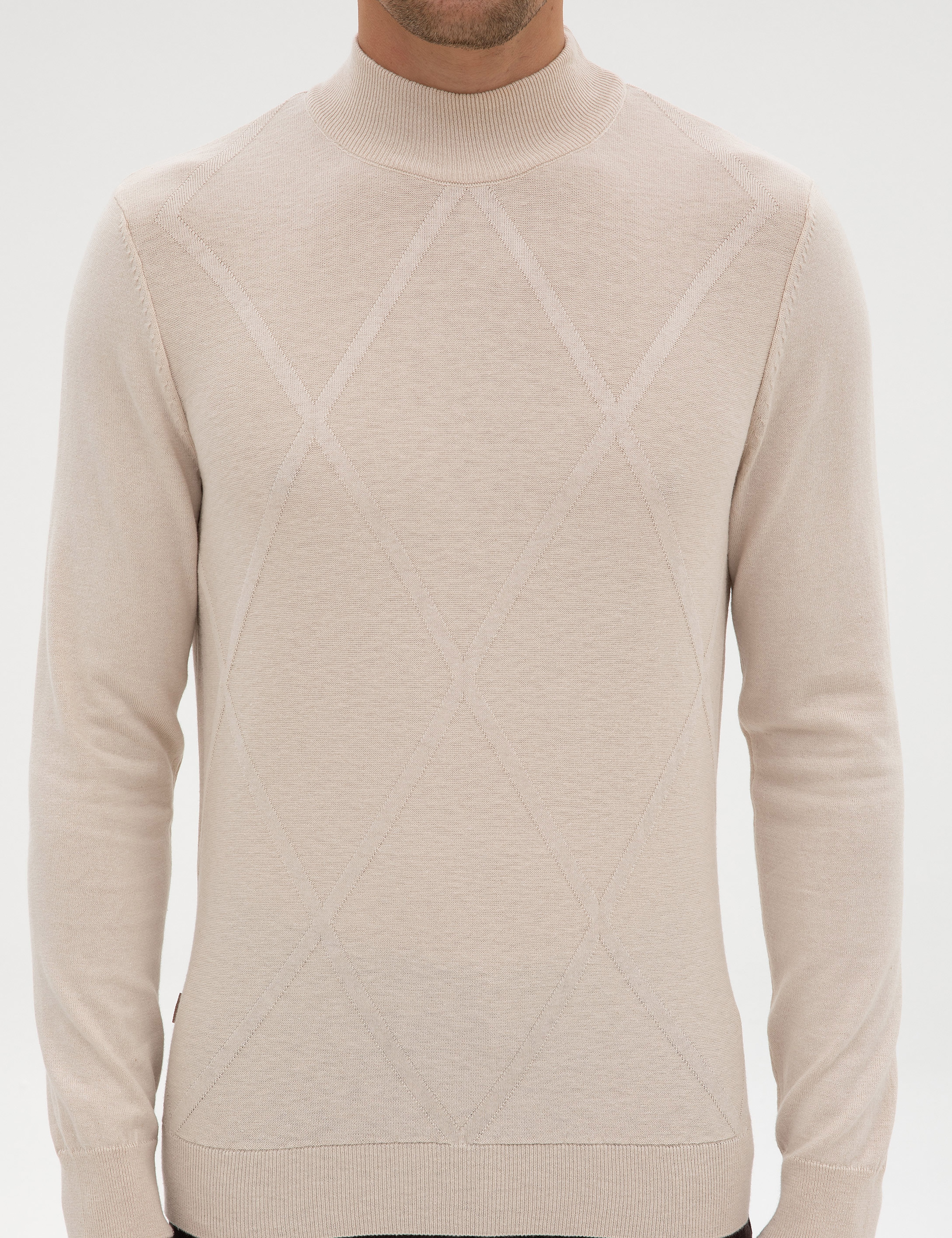 Krem Slim Fit Yarım Balıkçı Yaka Triko Kazak