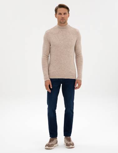 Bej Slim Fit Yarım Balıkçı Yaka Triko Kazak