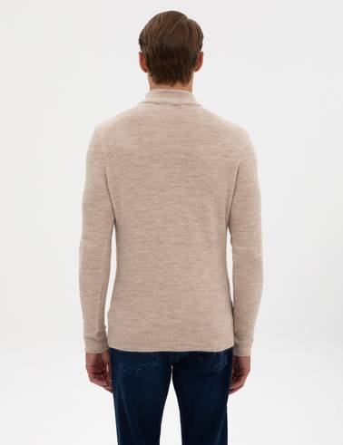 Bej Slim Fit Yarım Balıkçı Yaka Triko Kazak