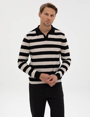 Siyah Slim Fit Keten Karışımlı Apaş Yaka Triko Kazak