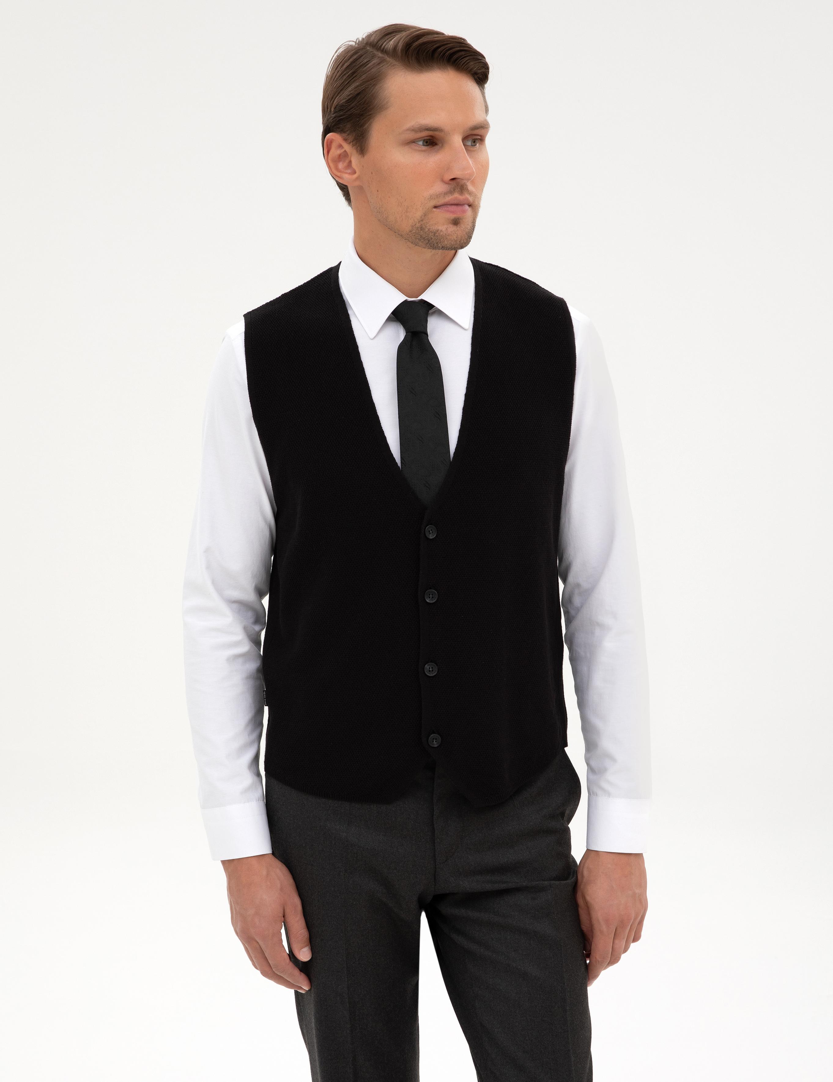 Siyah Slim Fit V Yaka Triko Yelek