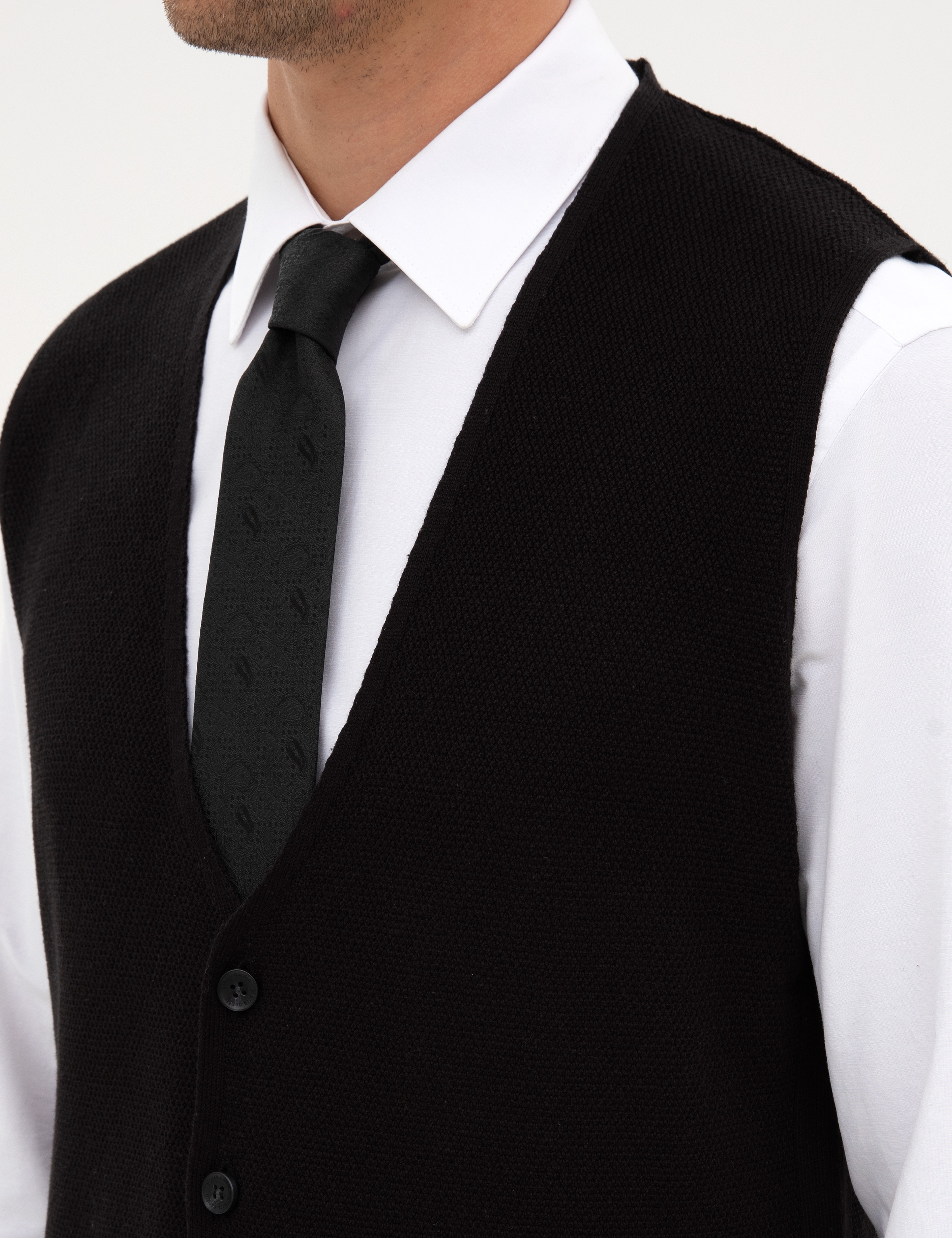 Siyah Slim Fit V Yaka Triko Yelek