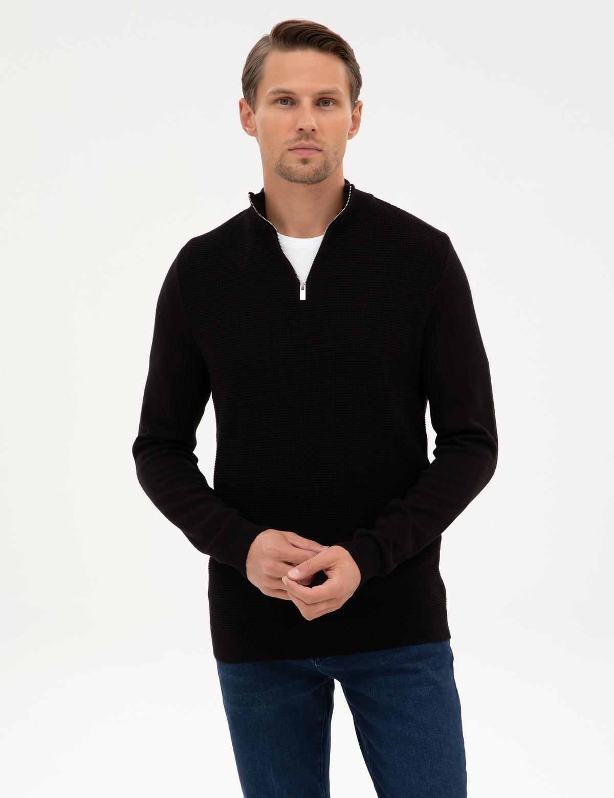 Siyah Slim Fit Dik Yaka Fermuarlı Triko Kazak