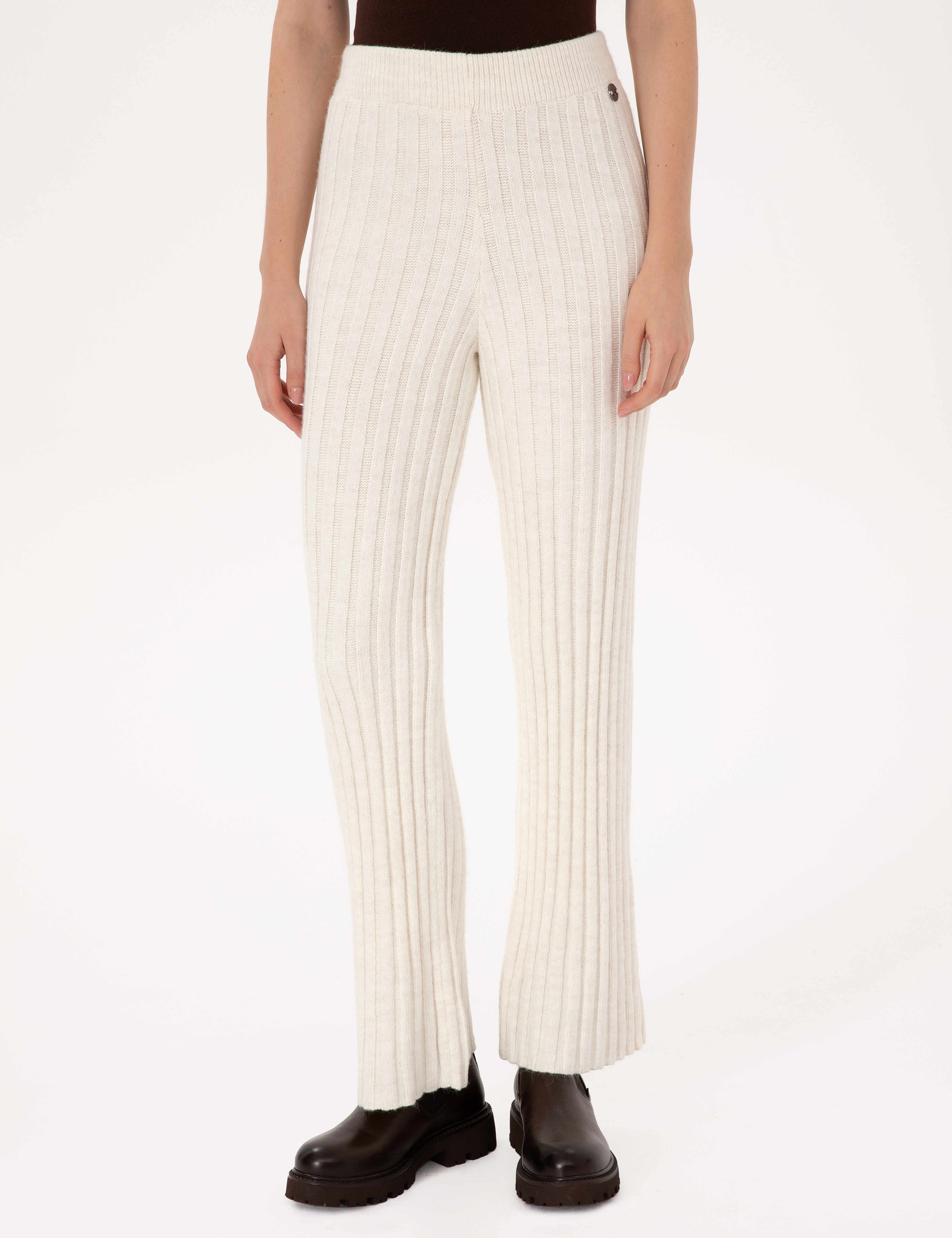 Ekru Loose Fit Triko Pantolon