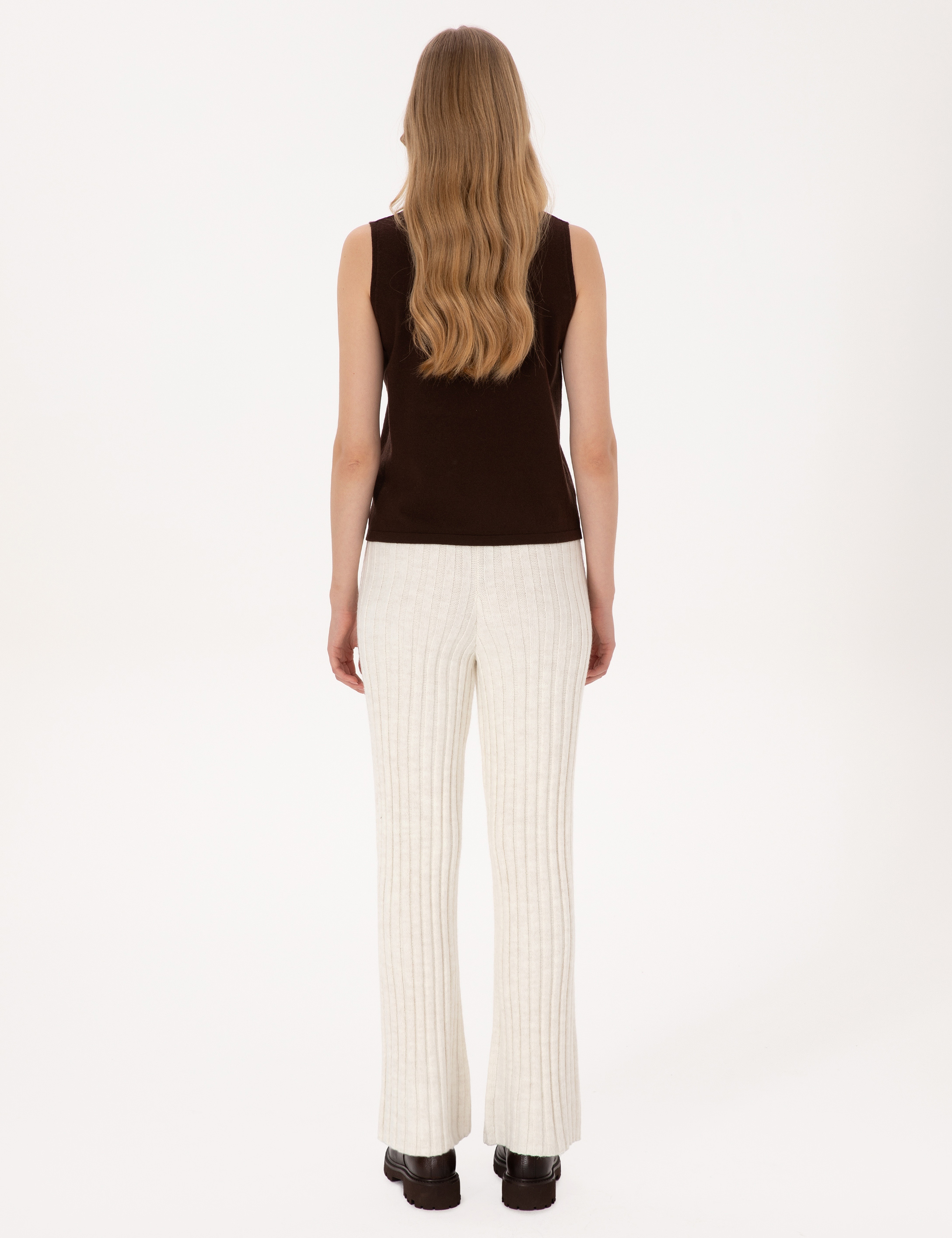 Ekru Loose Fit Triko Pantolon