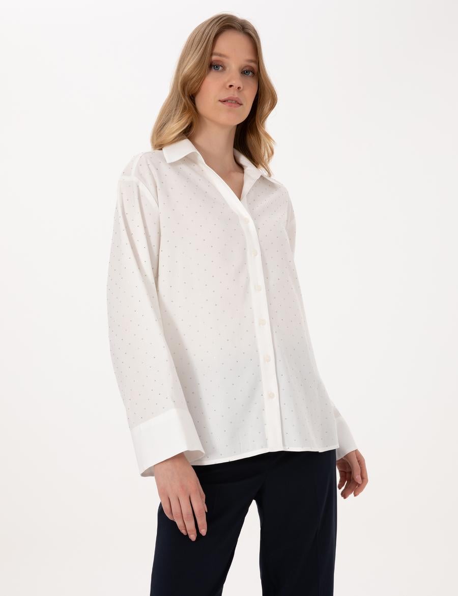 Beyaz Comfort Fit Uzun Kollu Gömlek