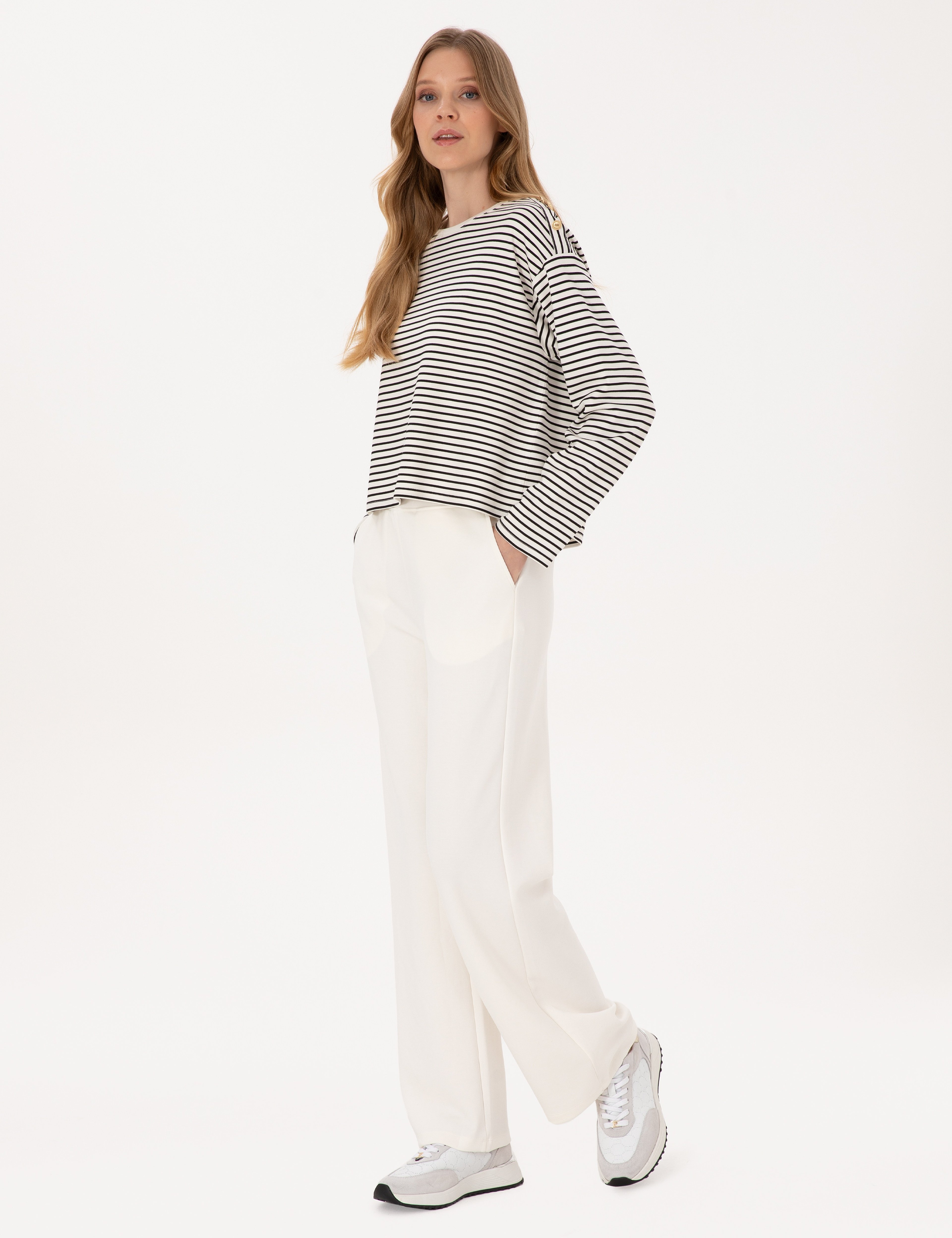 Ekru Loose Fit Eşofman Altı - Image 3