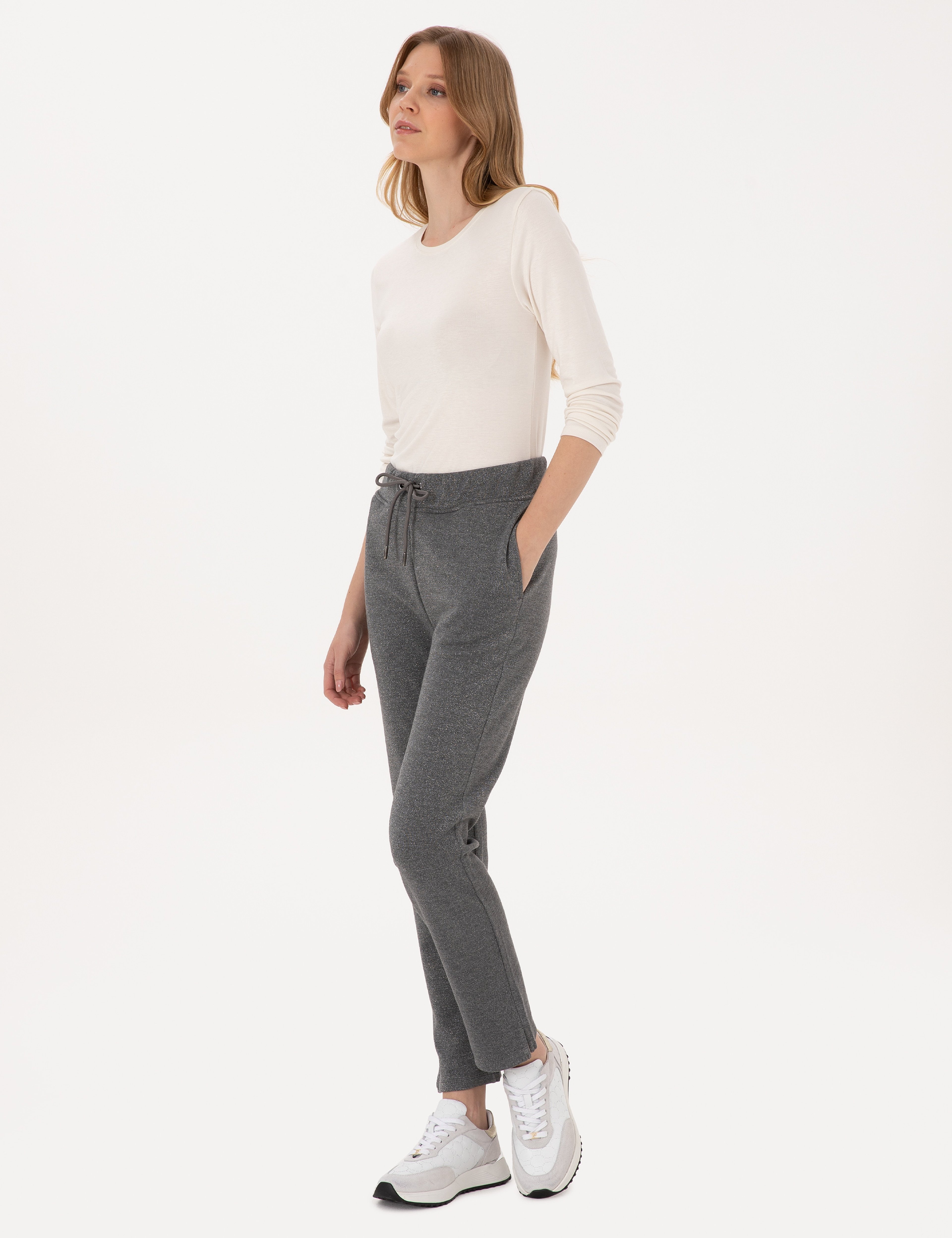 Gri Regular Fit Eşofman Altı