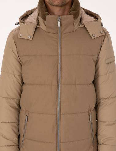 Camel Mont