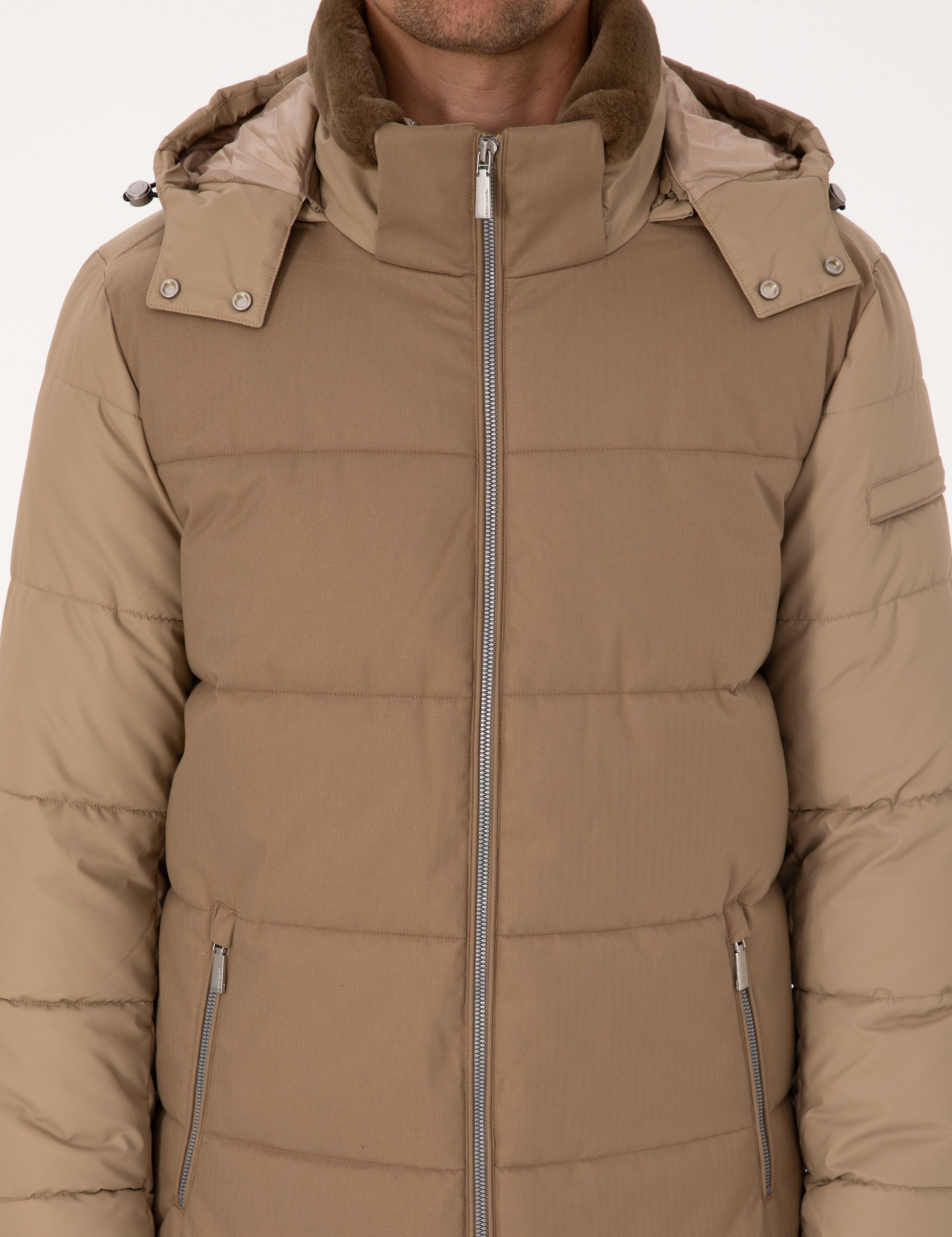 Camel Mont