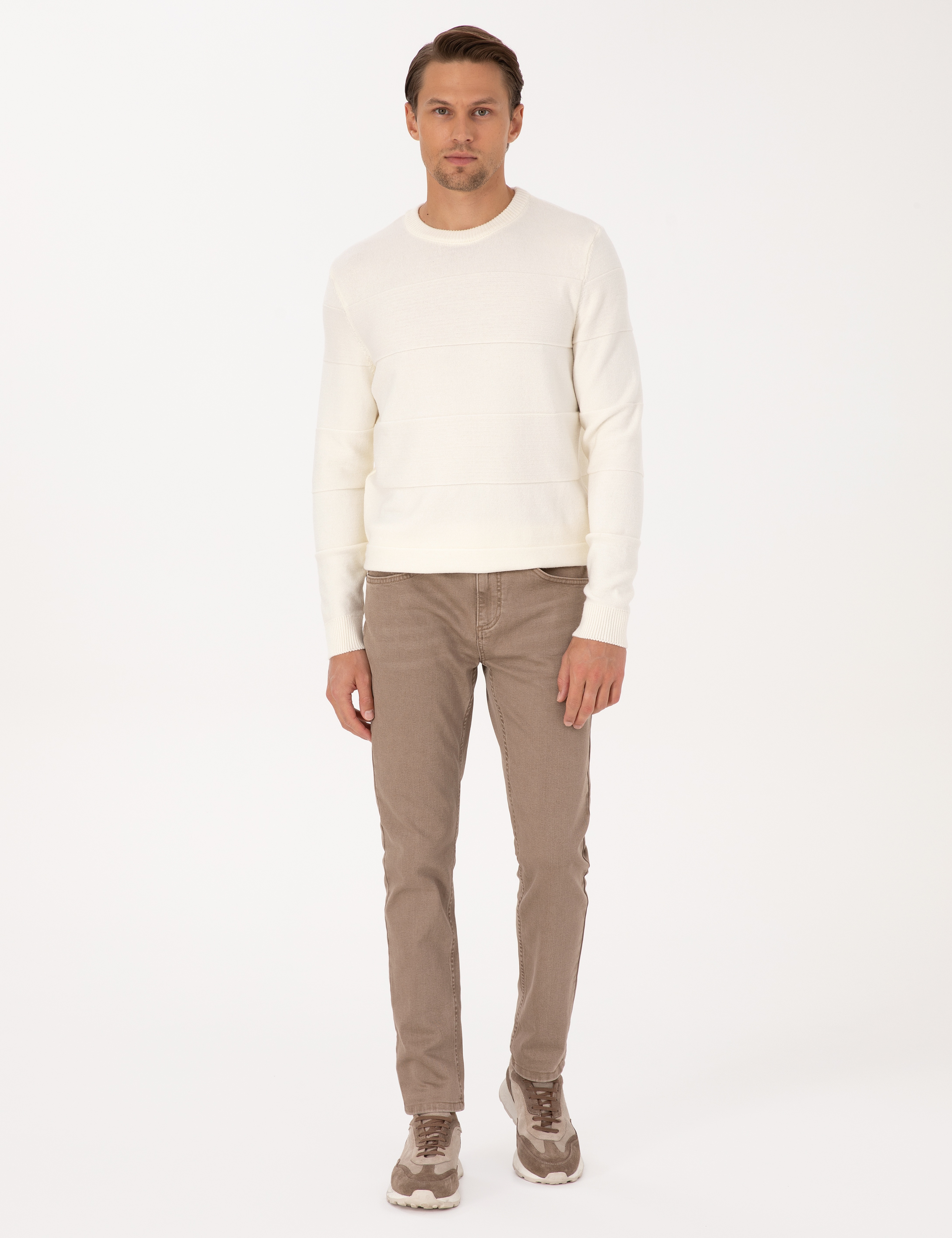 Ekru Slim Fit Bisiklet Yaka Triko Kazak