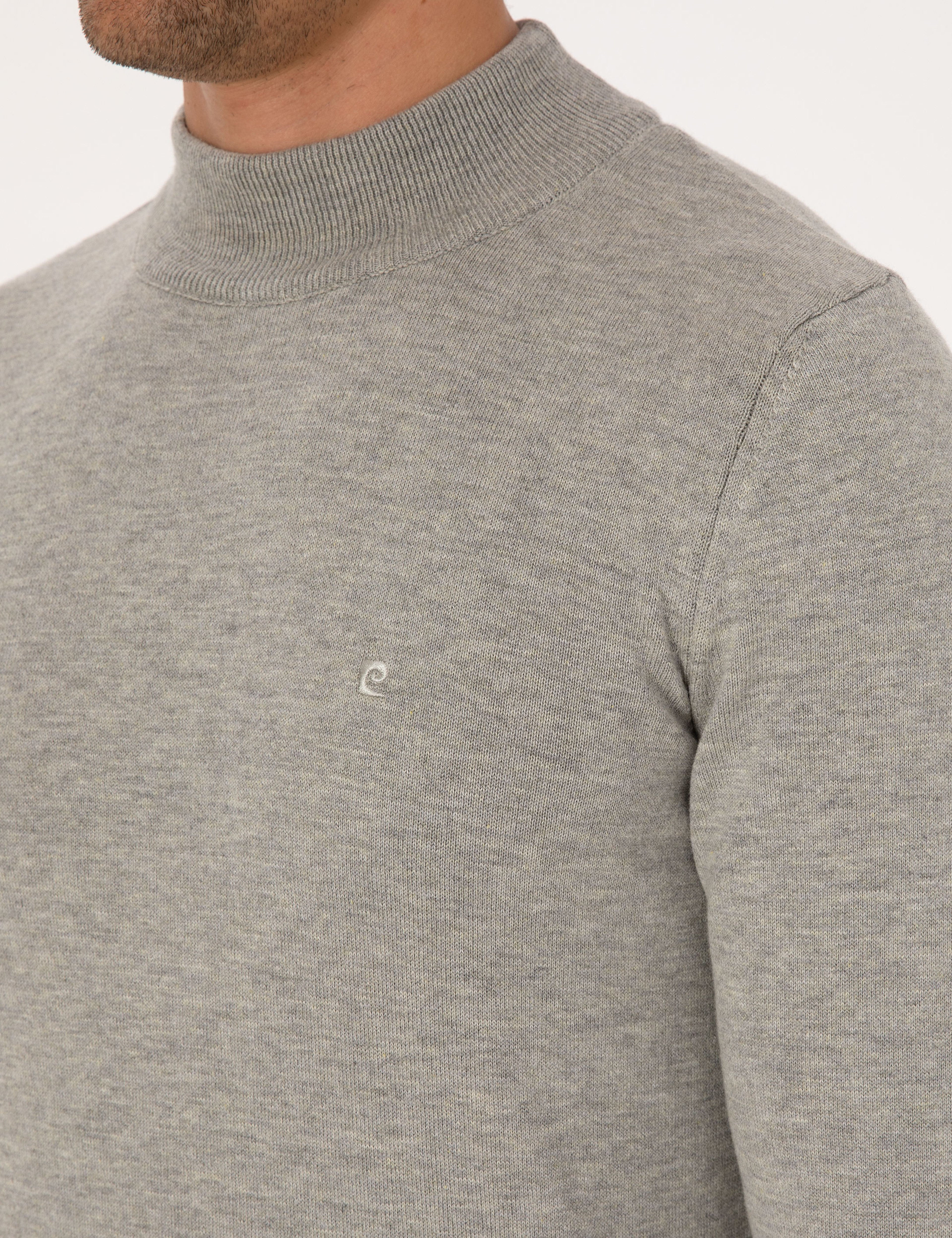 Açık Gri Melanj  Slim Fit Yarım Balıkçı Yaka Basic Triko Kazak