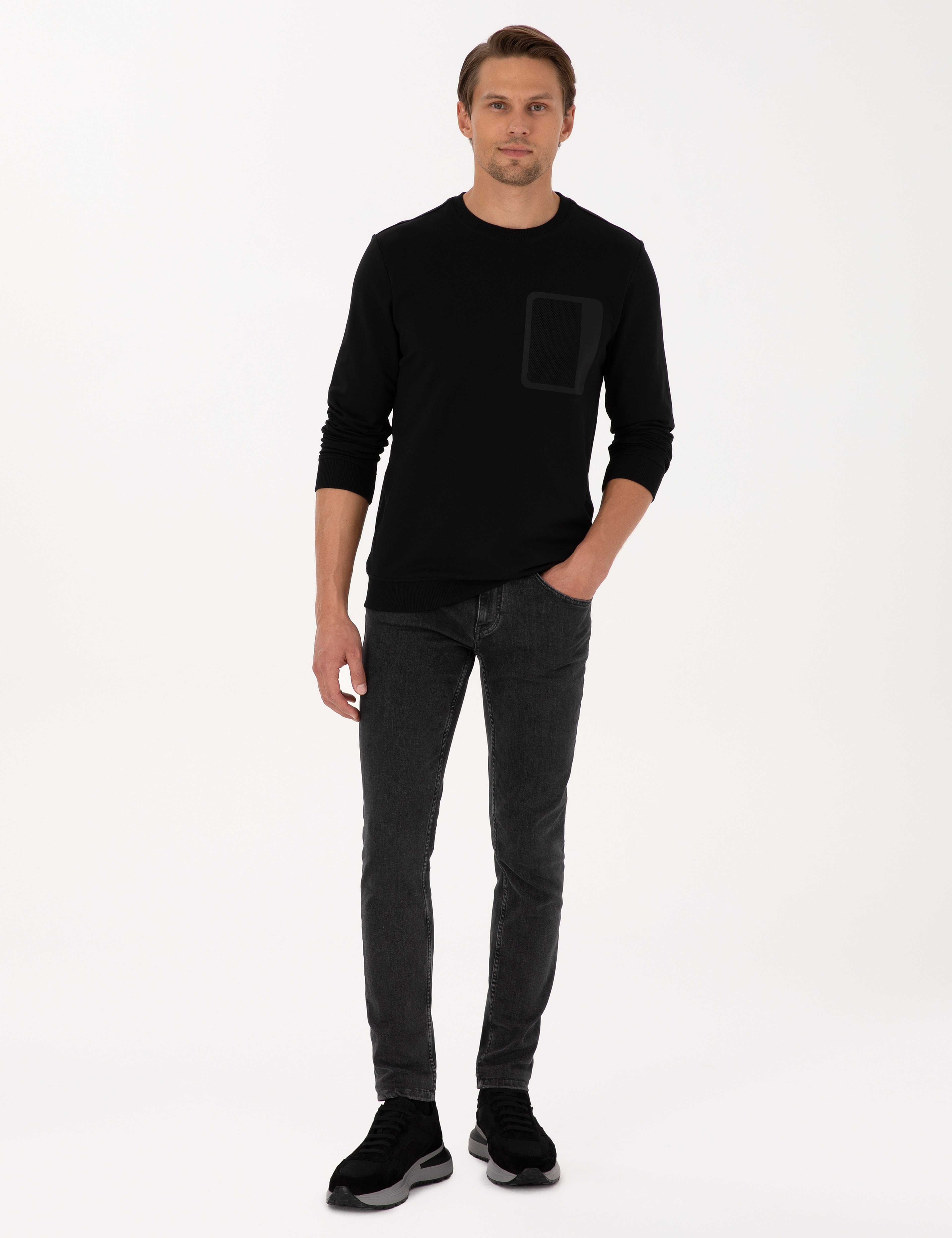 Siyah Regular Fit Bisiklet Yaka Sweatshirt