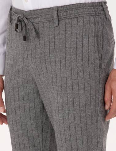 Gri Ekstra Slim Fit Çizgili Kumaş Pantolon