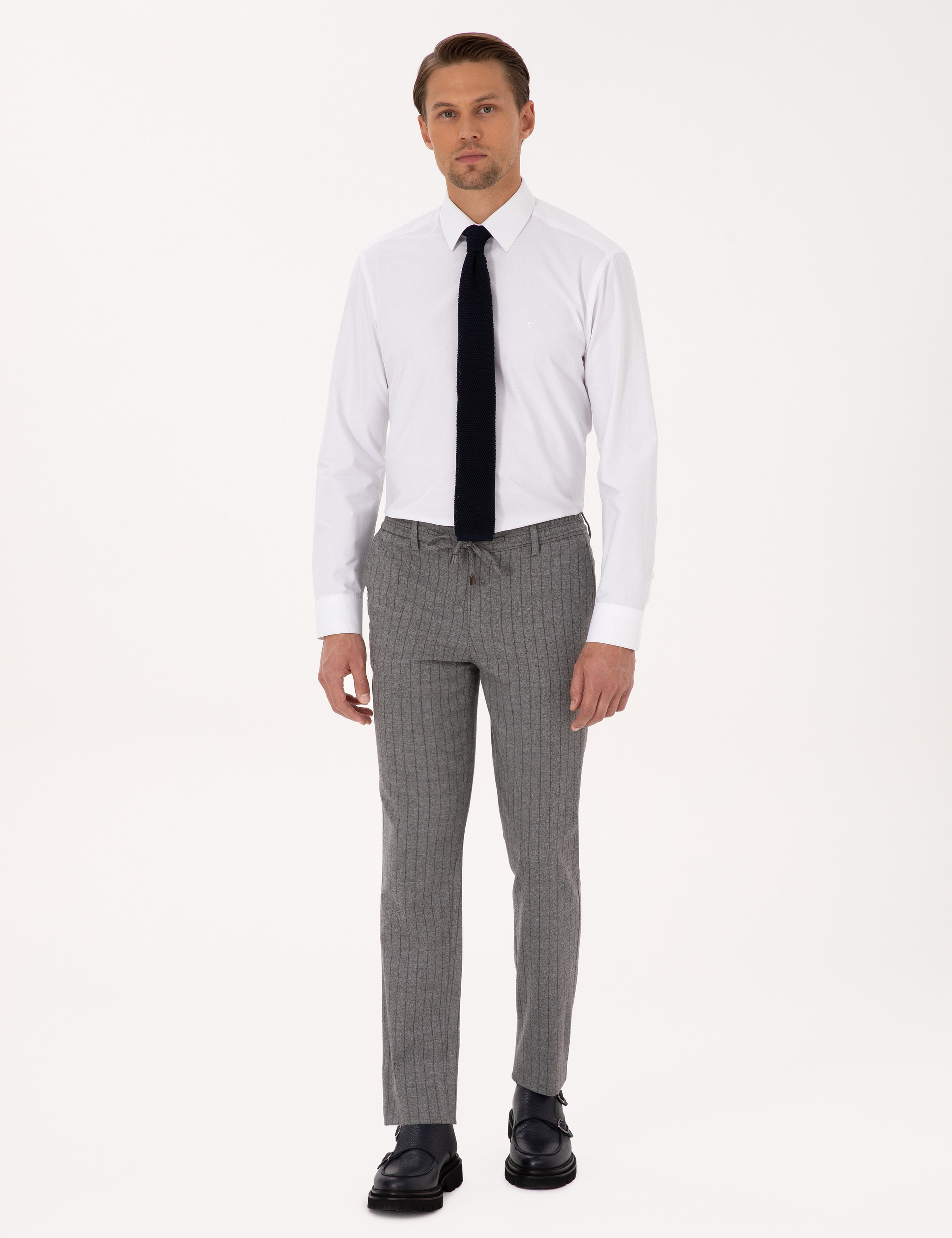 Gri Ekstra Slim Fit Çizgili Kumaş Pantolon