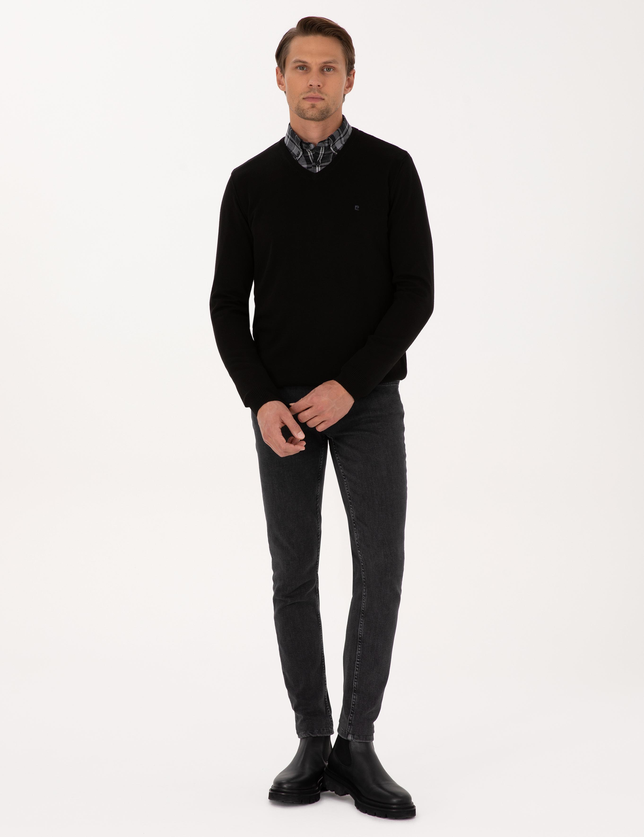 Siyah Slim Fit V Yaka Basic Triko Kazak