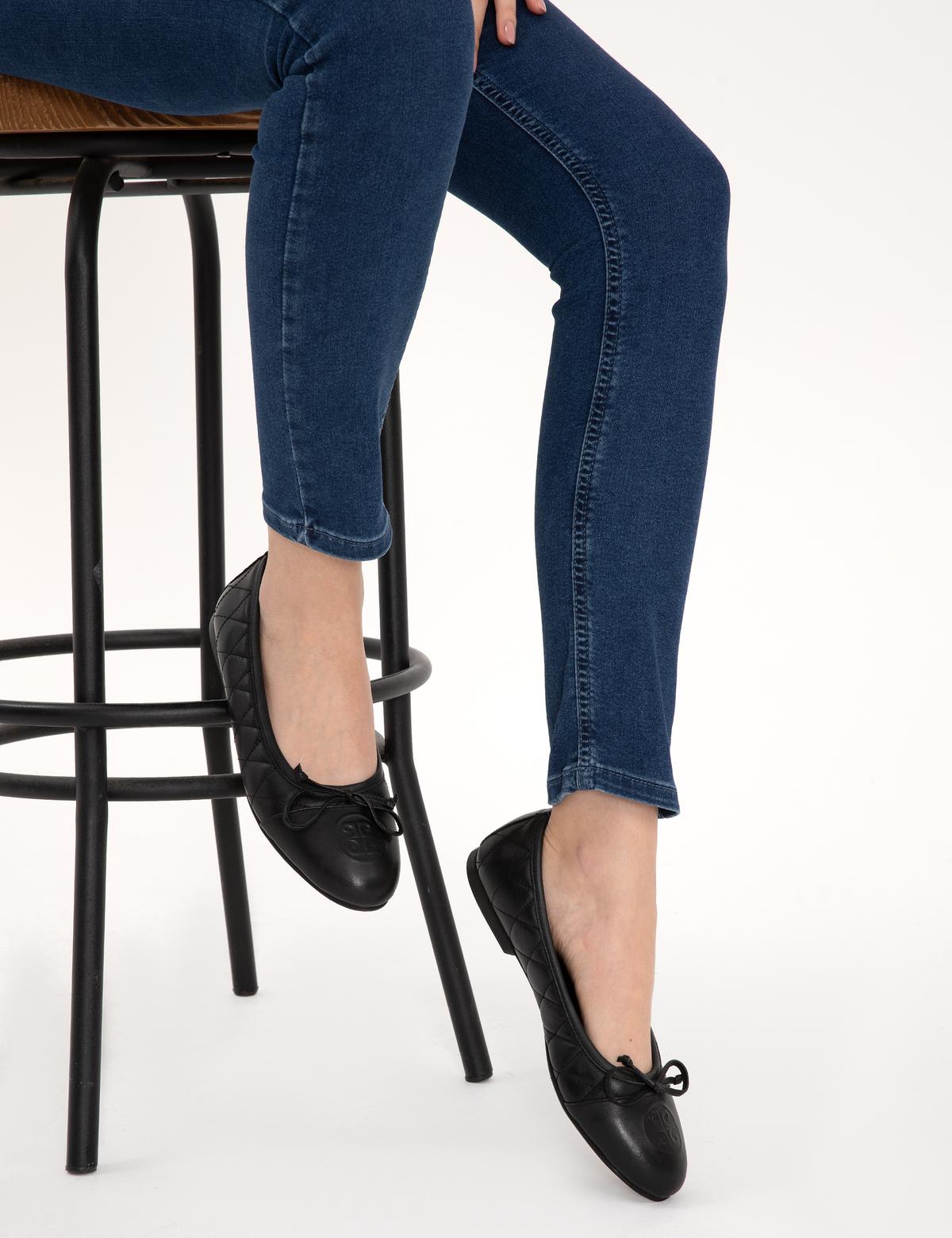 Siyah Deri Babet - 50310770005