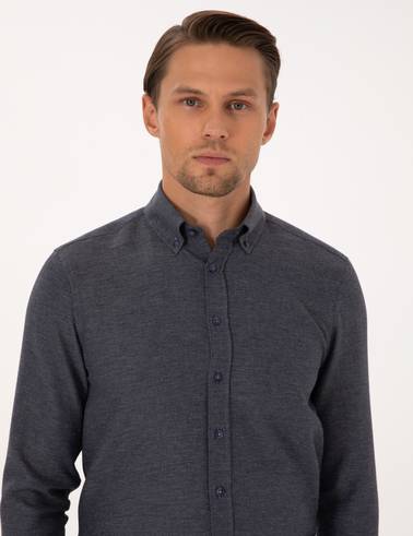 Lacivert Slim Fit Dokulu Uzun Kollu Gömlek
