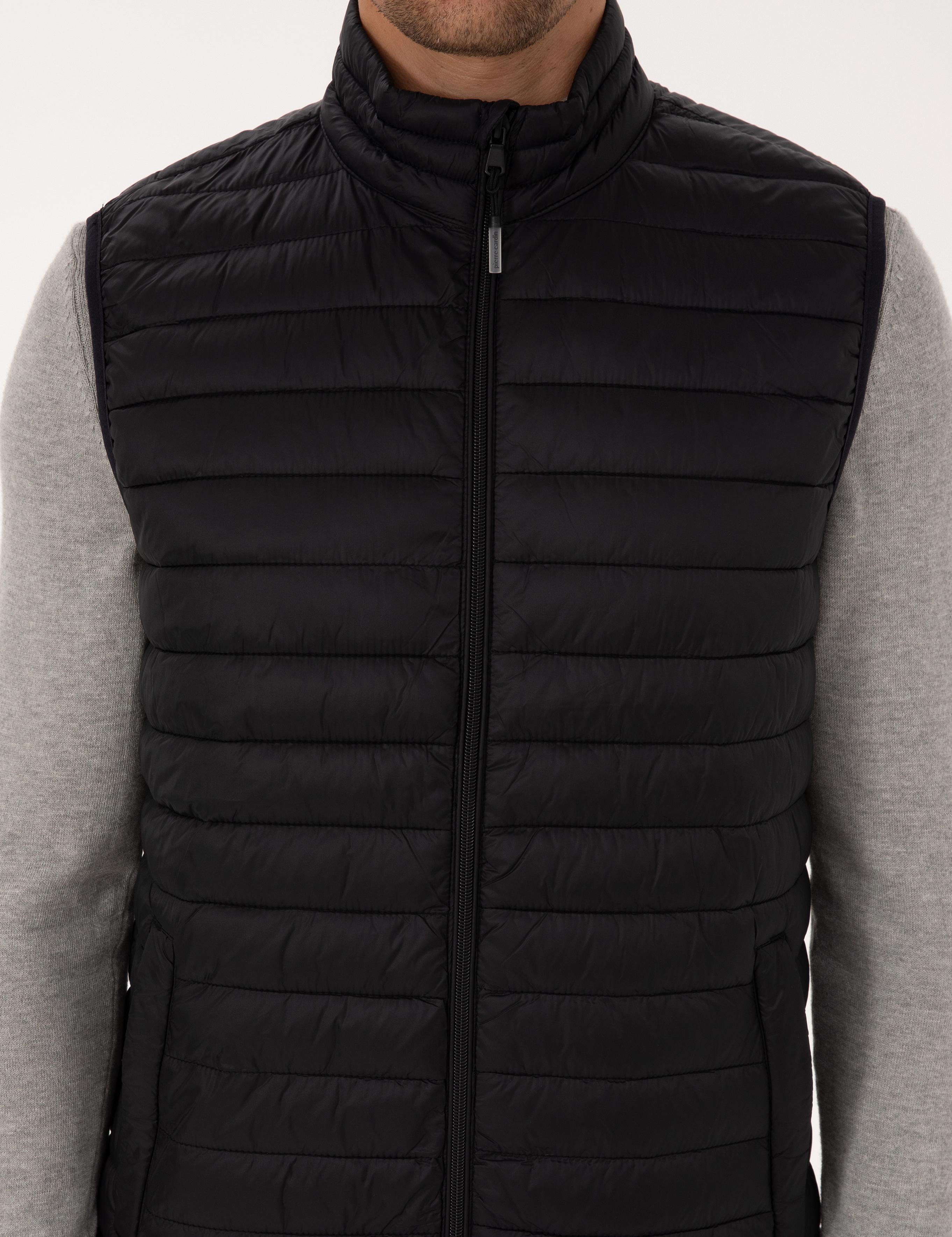 Siyah Kapitone Yelek