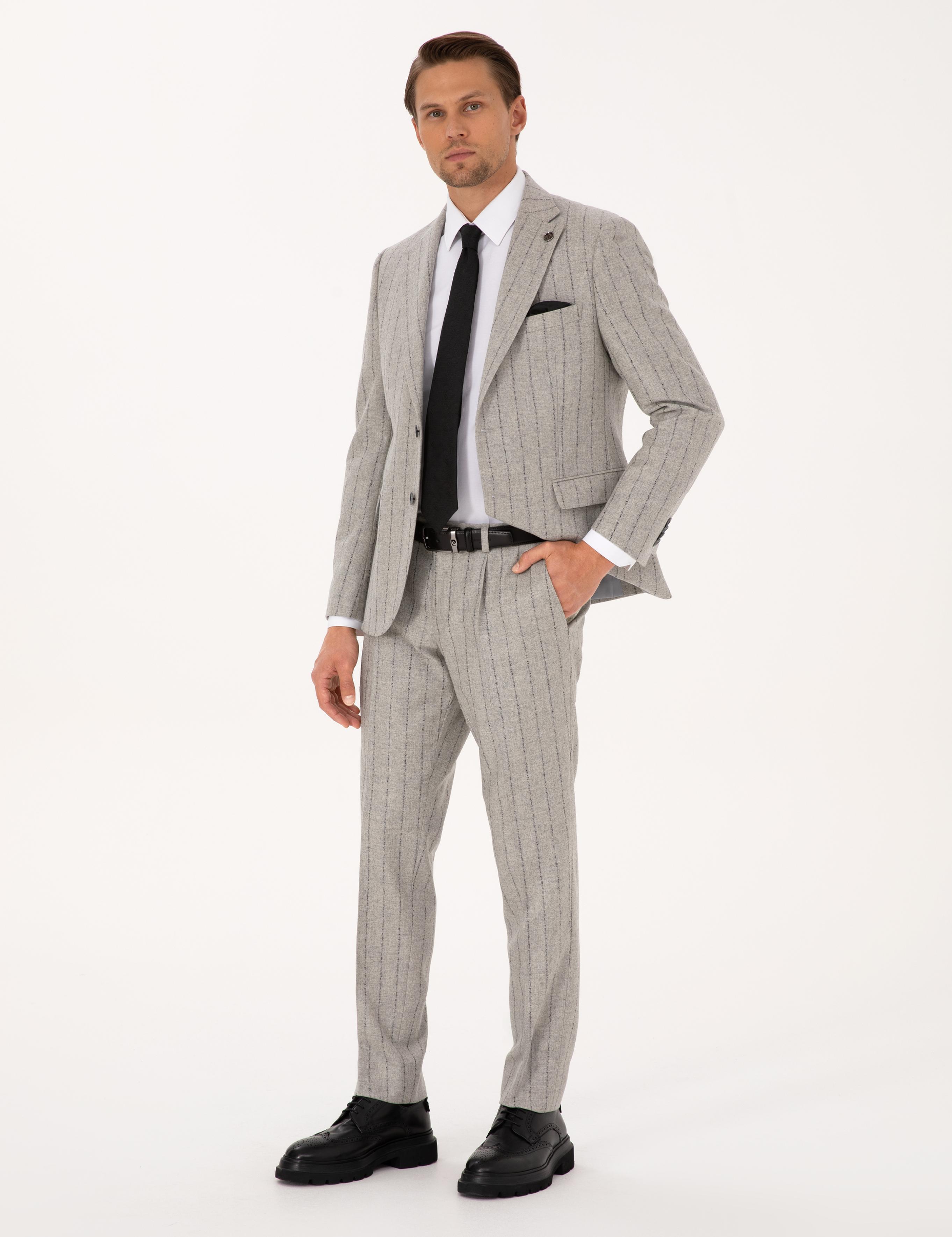 Gri Slim Fit Yün Kaşmir Karışımlı Çizgili Takım Elbise