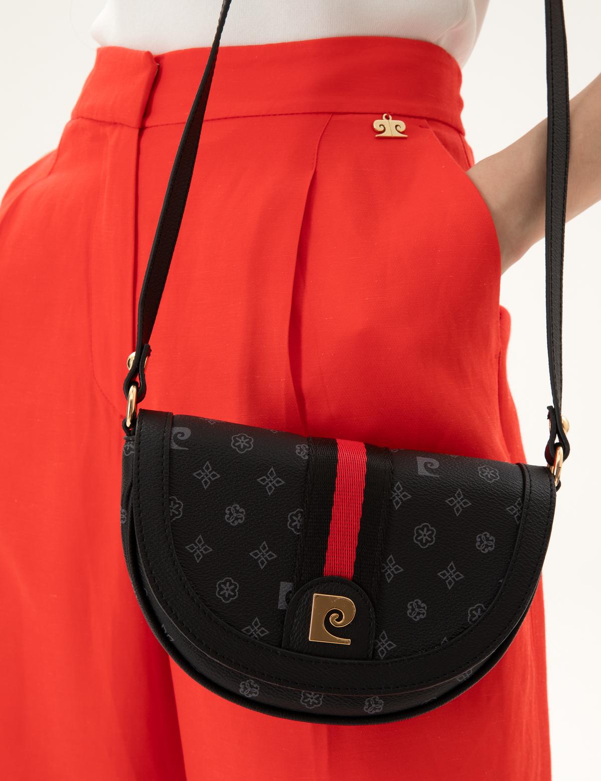 Siyah Çapraz Çanta - 50318390002