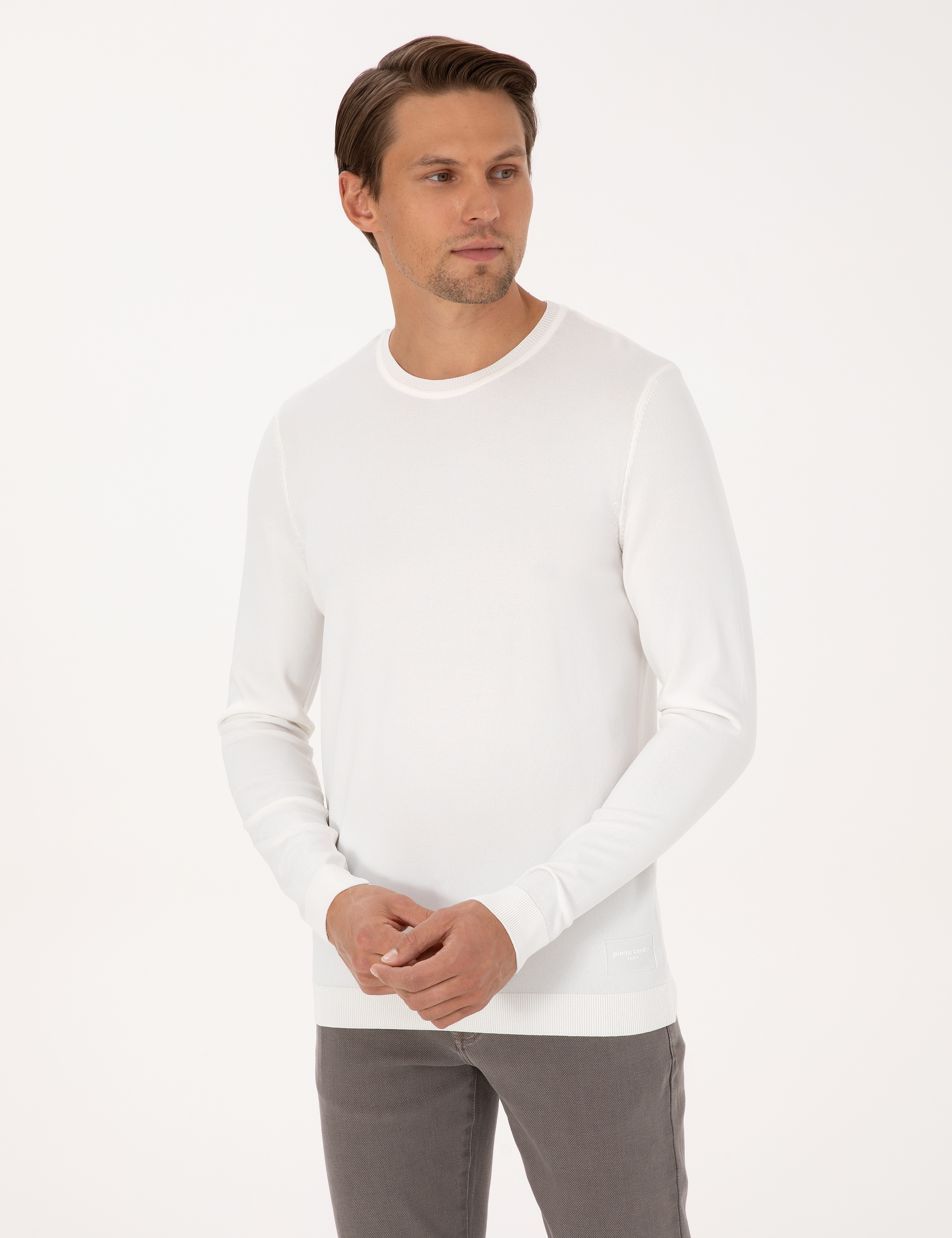 Ekru Slim Fit Bisiklet Yaka Triko Kazak