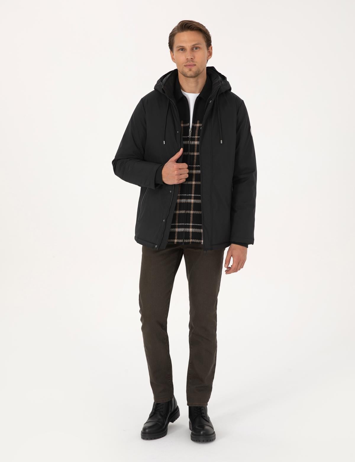 Siyah Kapüşonlu Mont - 50313983012