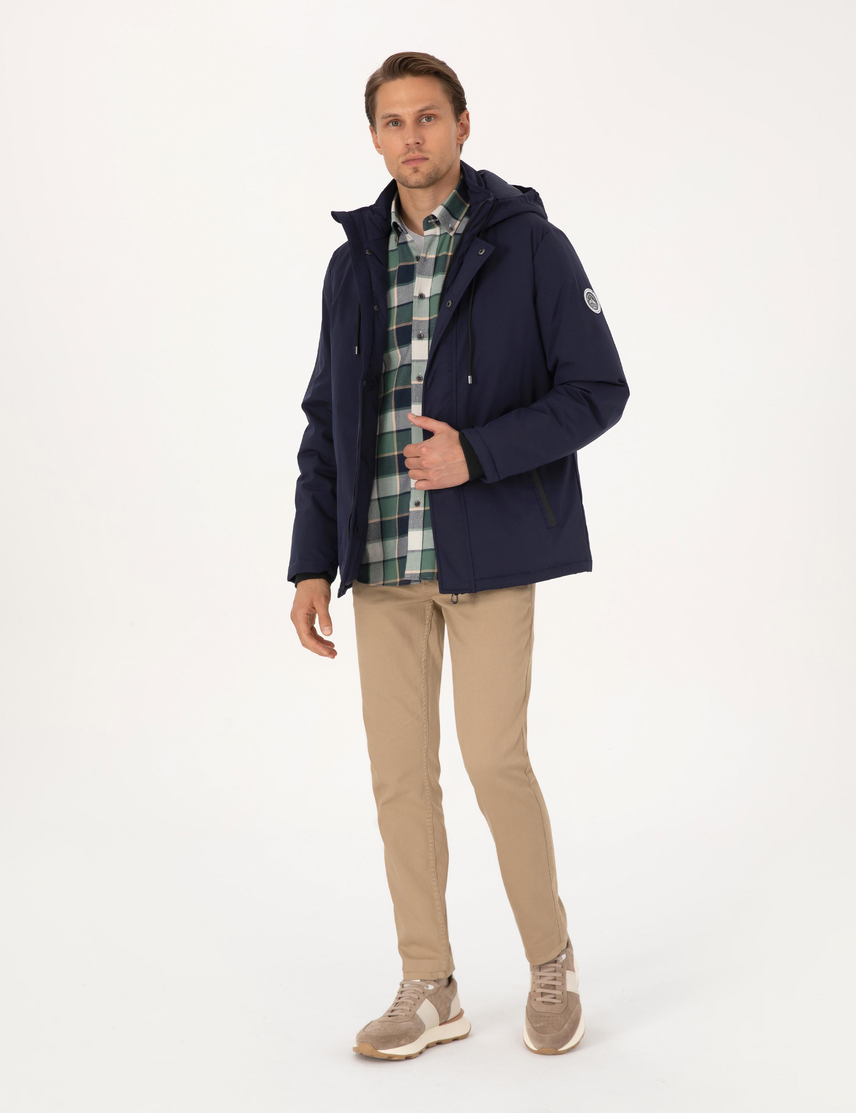 Lacivert Kapüşonlu Mont