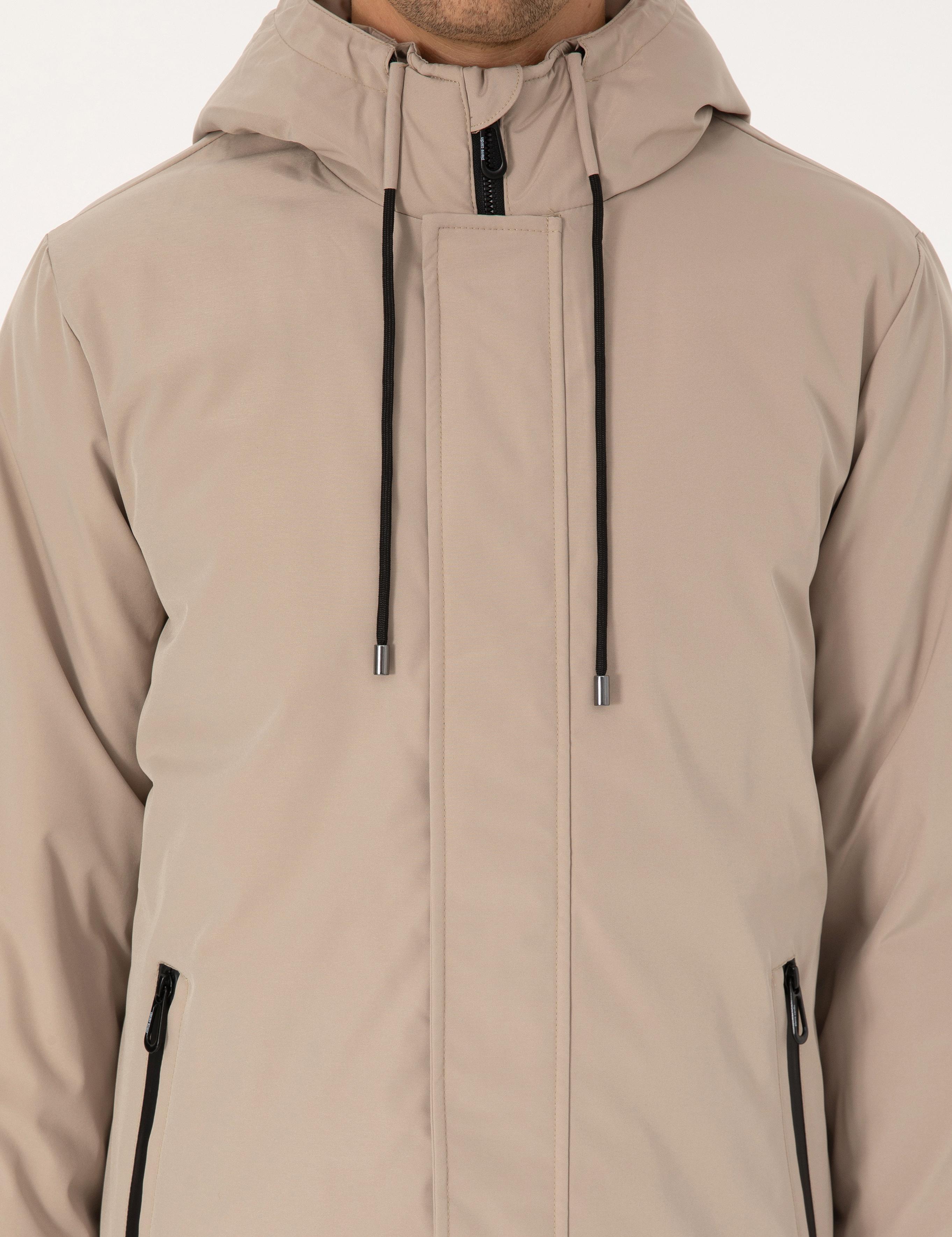 Bej Kapüşonlu Mont