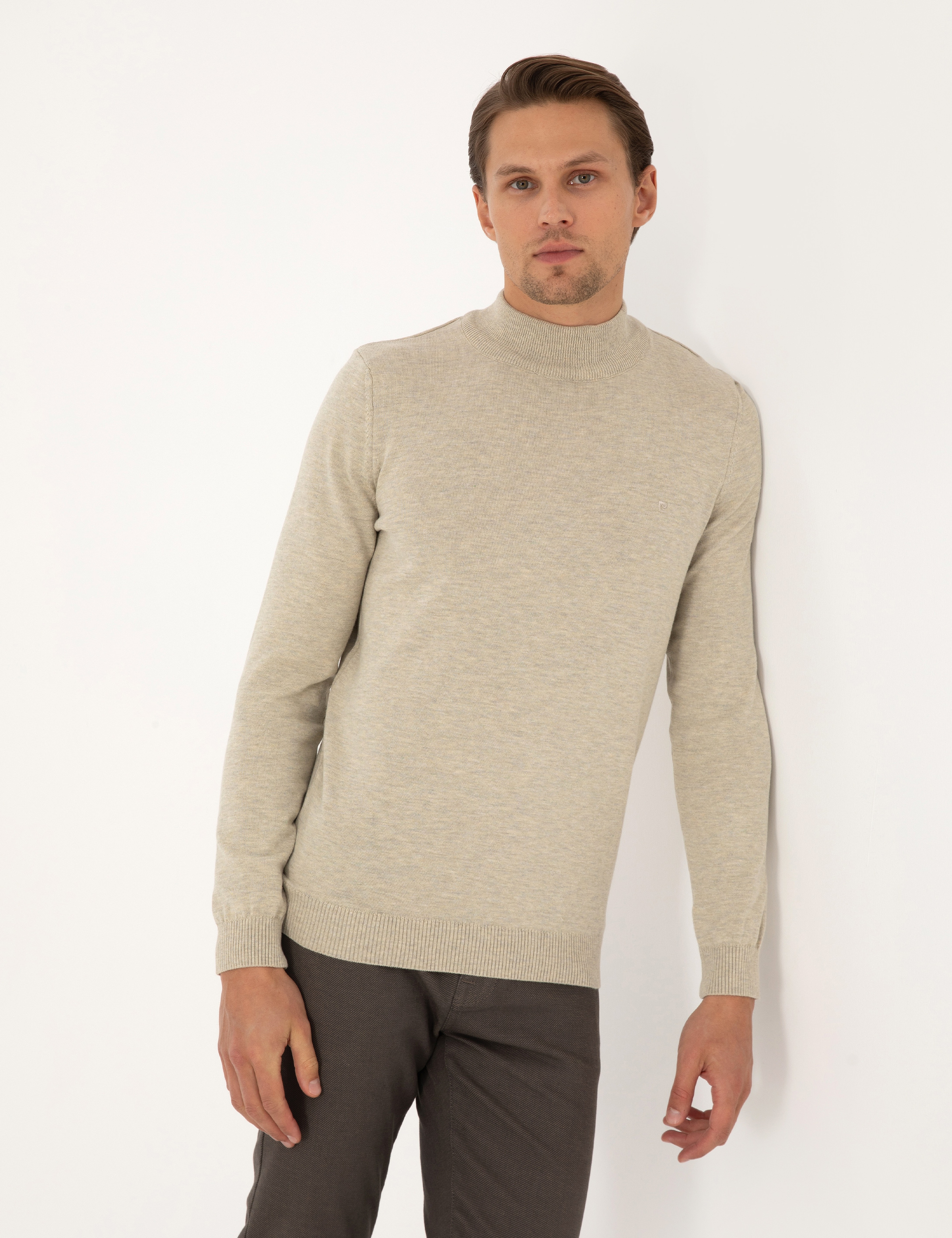 Kum Melanj Slim Fit Yarım Balıkçı Yaka Basic Triko Kazak - Image 1