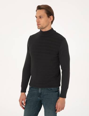 Siyah Slim Fit Yarım Balıkçı Yaka Triko Kazak