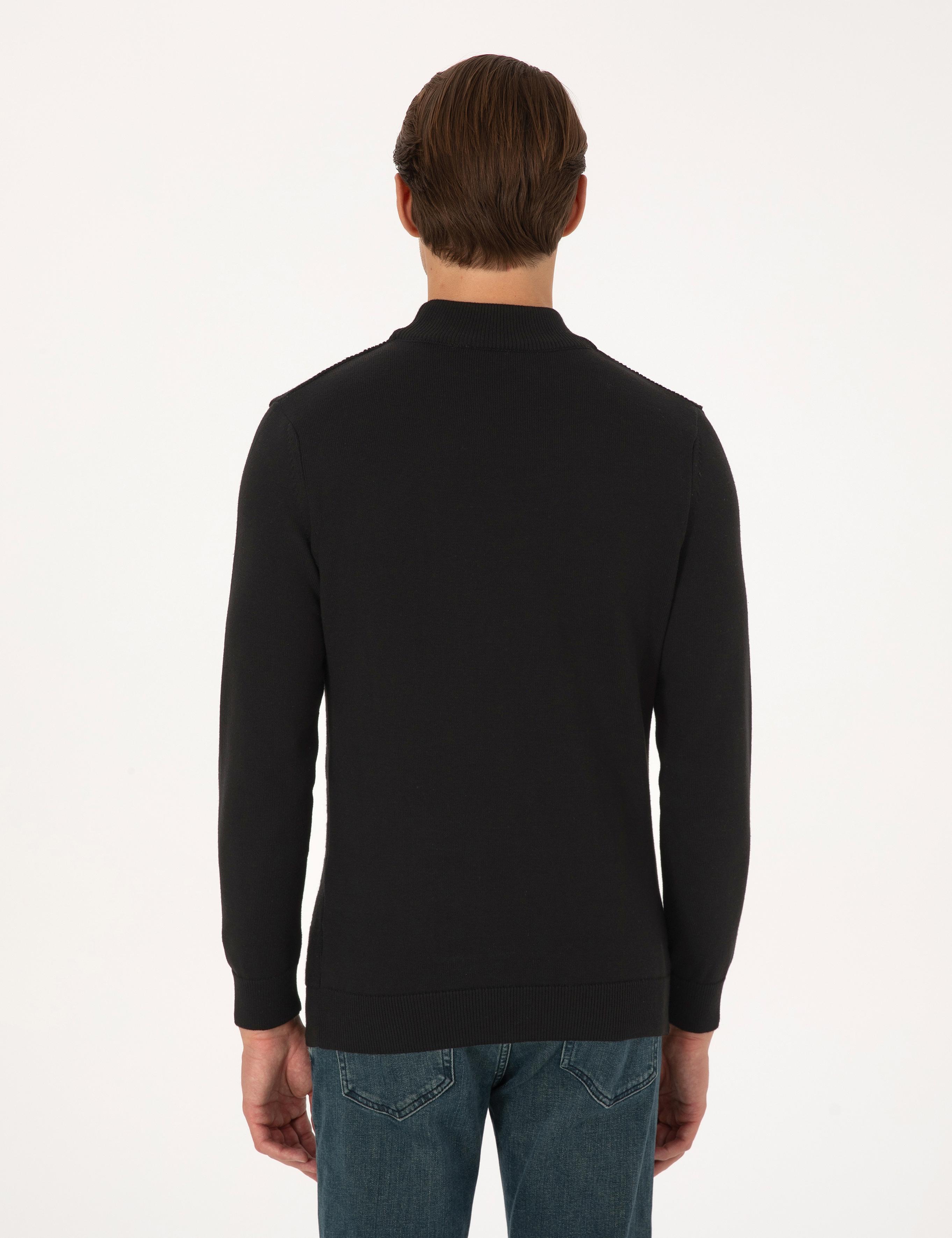 Siyah Slim Fit Yarım Balıkçı Yaka Triko Kazak