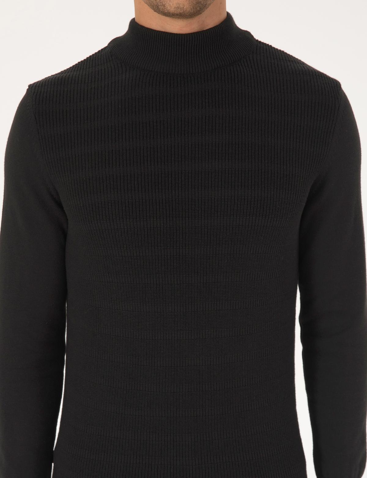 Siyah Slim Fit Yarım Balıkçı Yaka Triko Kazak - 50315912017