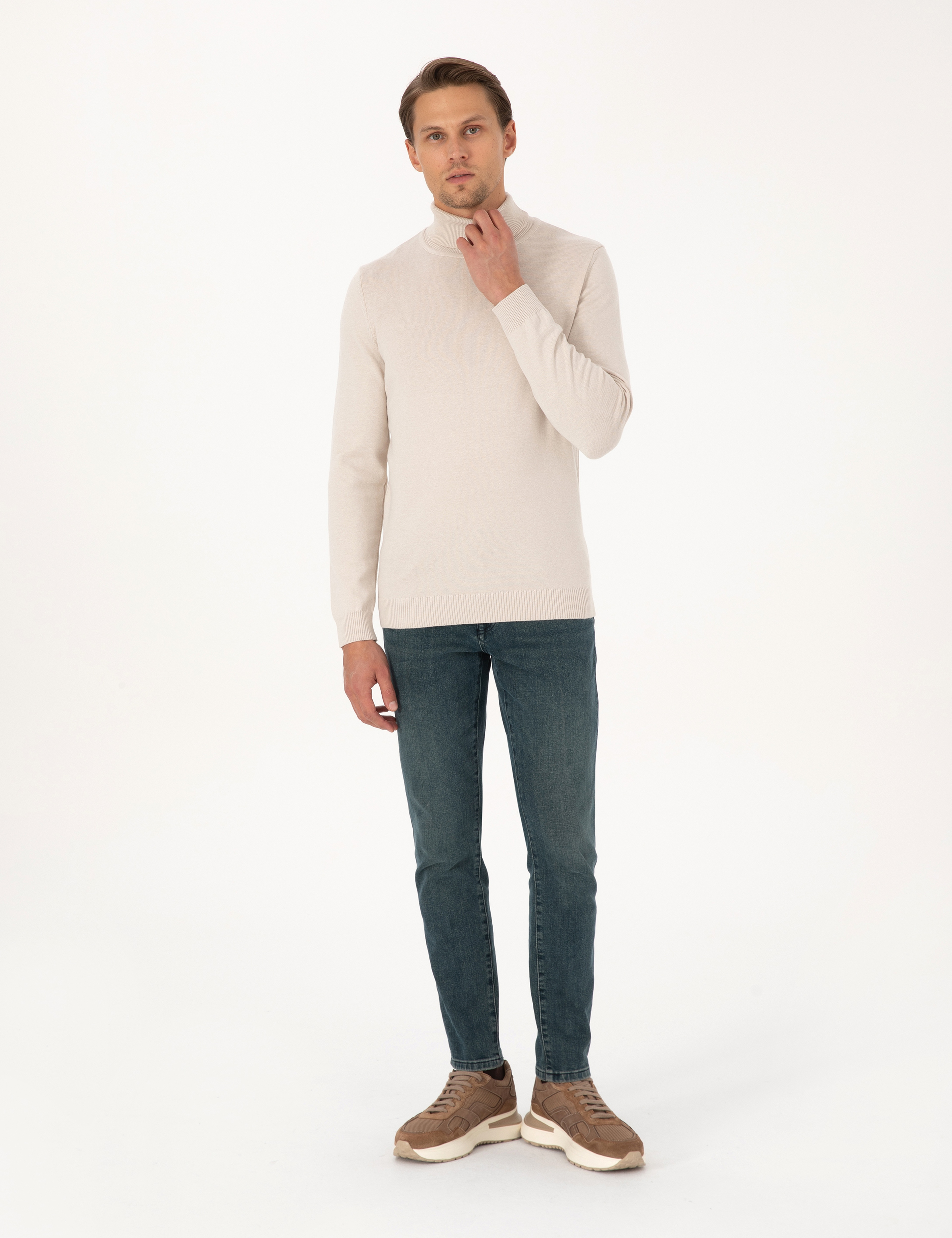 Taş Slim Fit Balıkçı Yaka Basic Triko Kazak