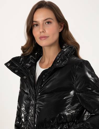 Siyah Comfort Fit Mont