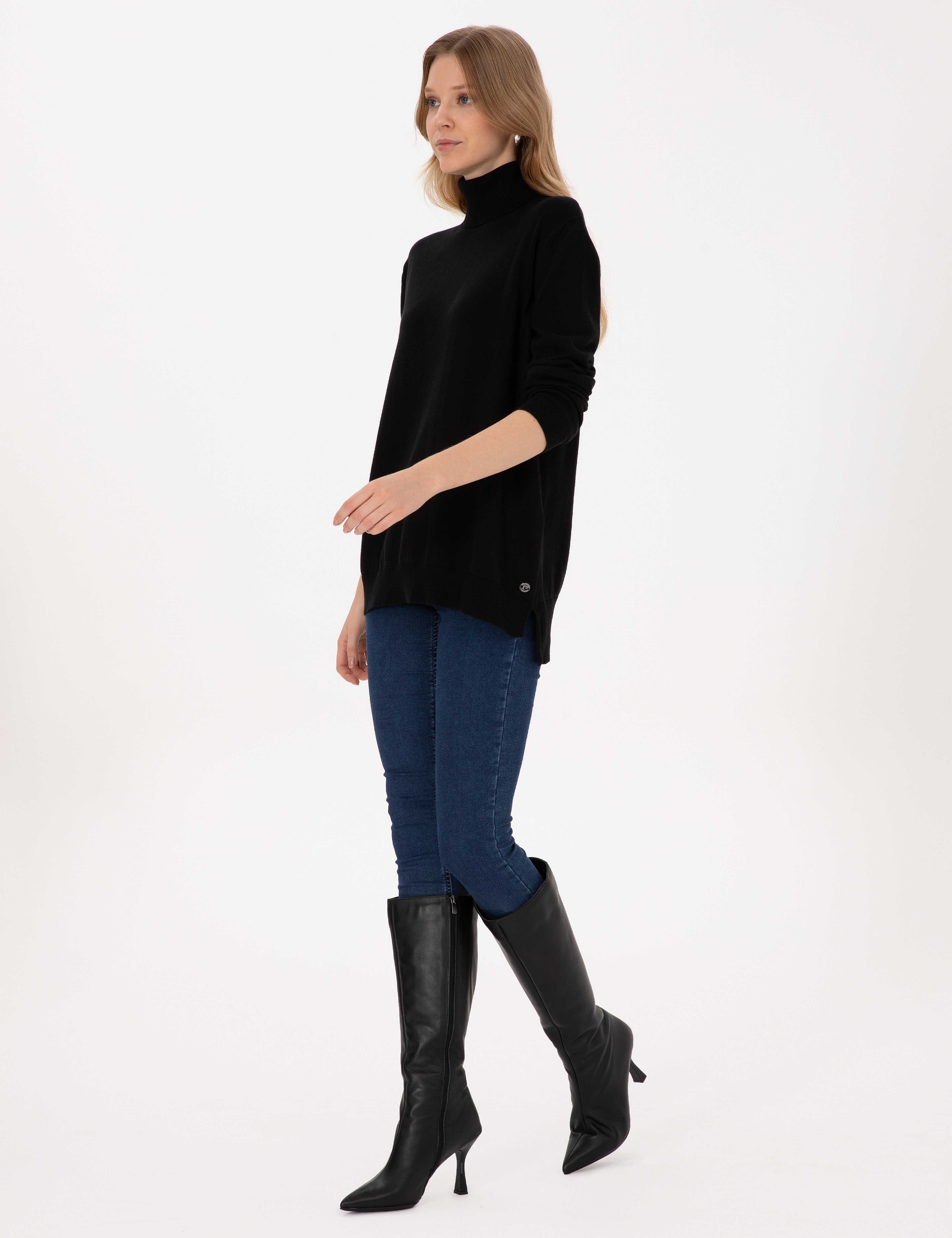Siyah Comfort Fit Tam Balıkçı Yaka Basic Kazak