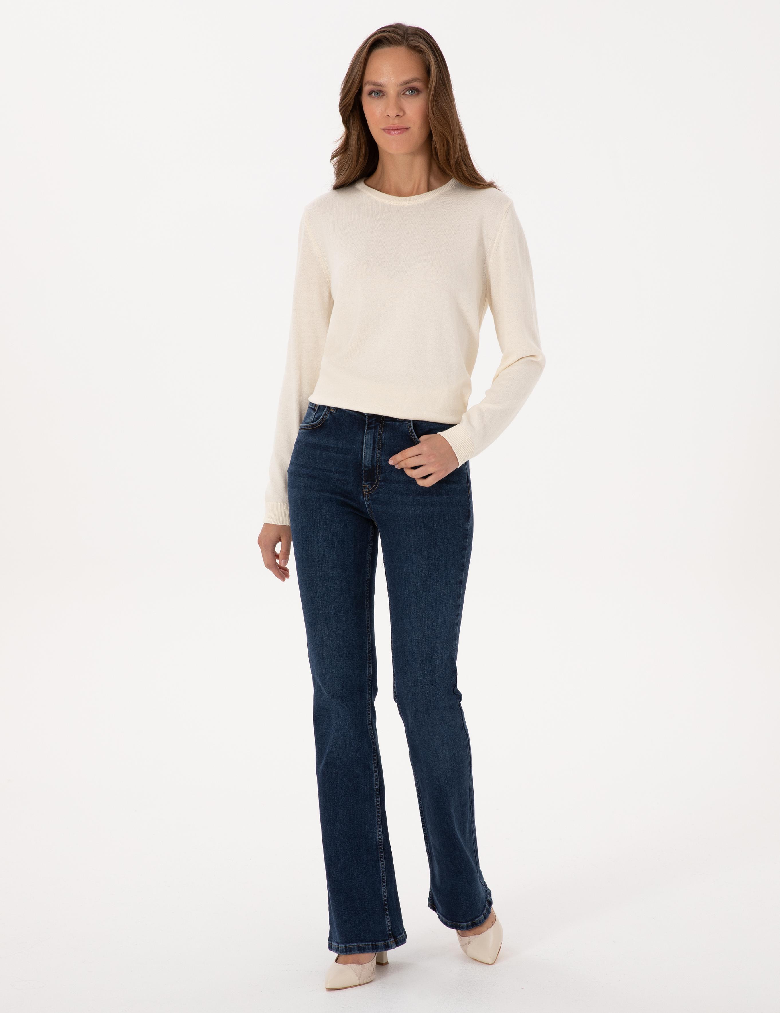 Ekru Comfort Fit Bisiklet Yaka Basic Kazak