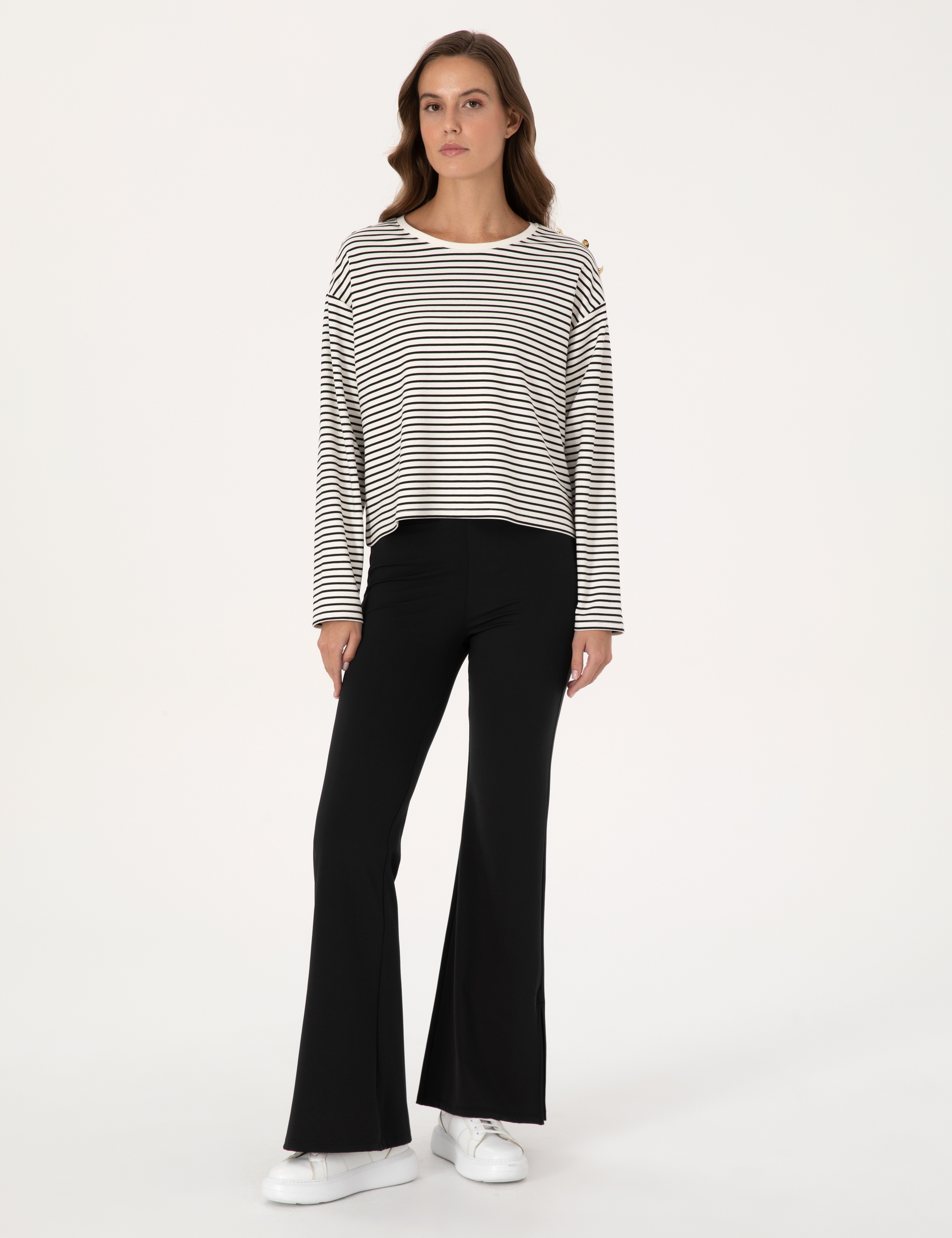 Siyah Flare Fit Tayt - Image 1