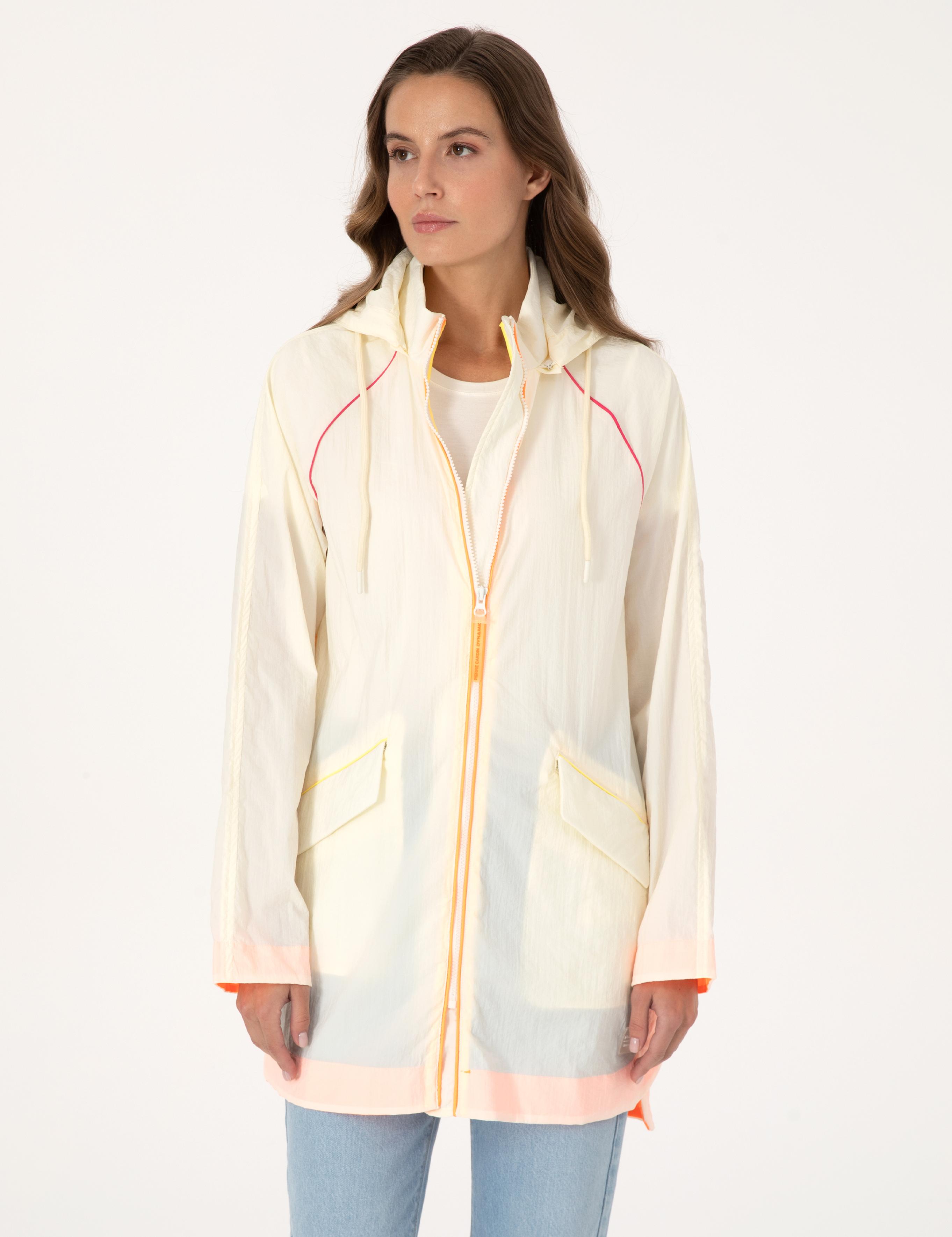 Ekru Comfort Fit Mont