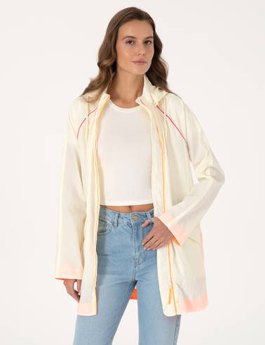 Ekru Comfort Fit Mont