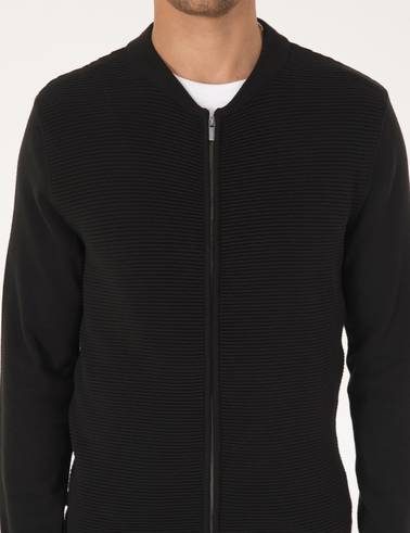 Siyah Slim Fit Fermuarlı Triko Hırka