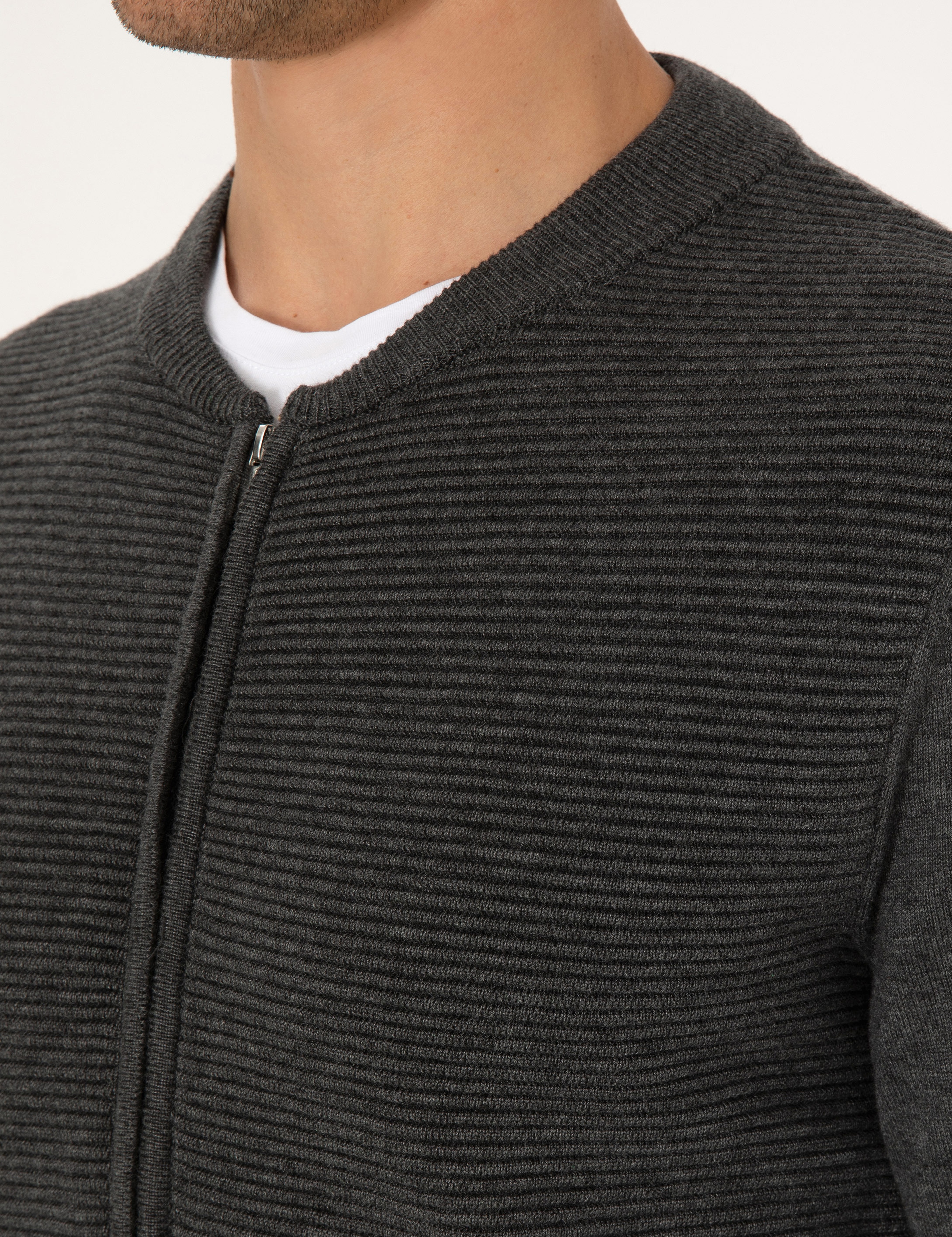 Açık Gri Melanj Slim Fit Fermuarlı Triko Hırka - Image 7