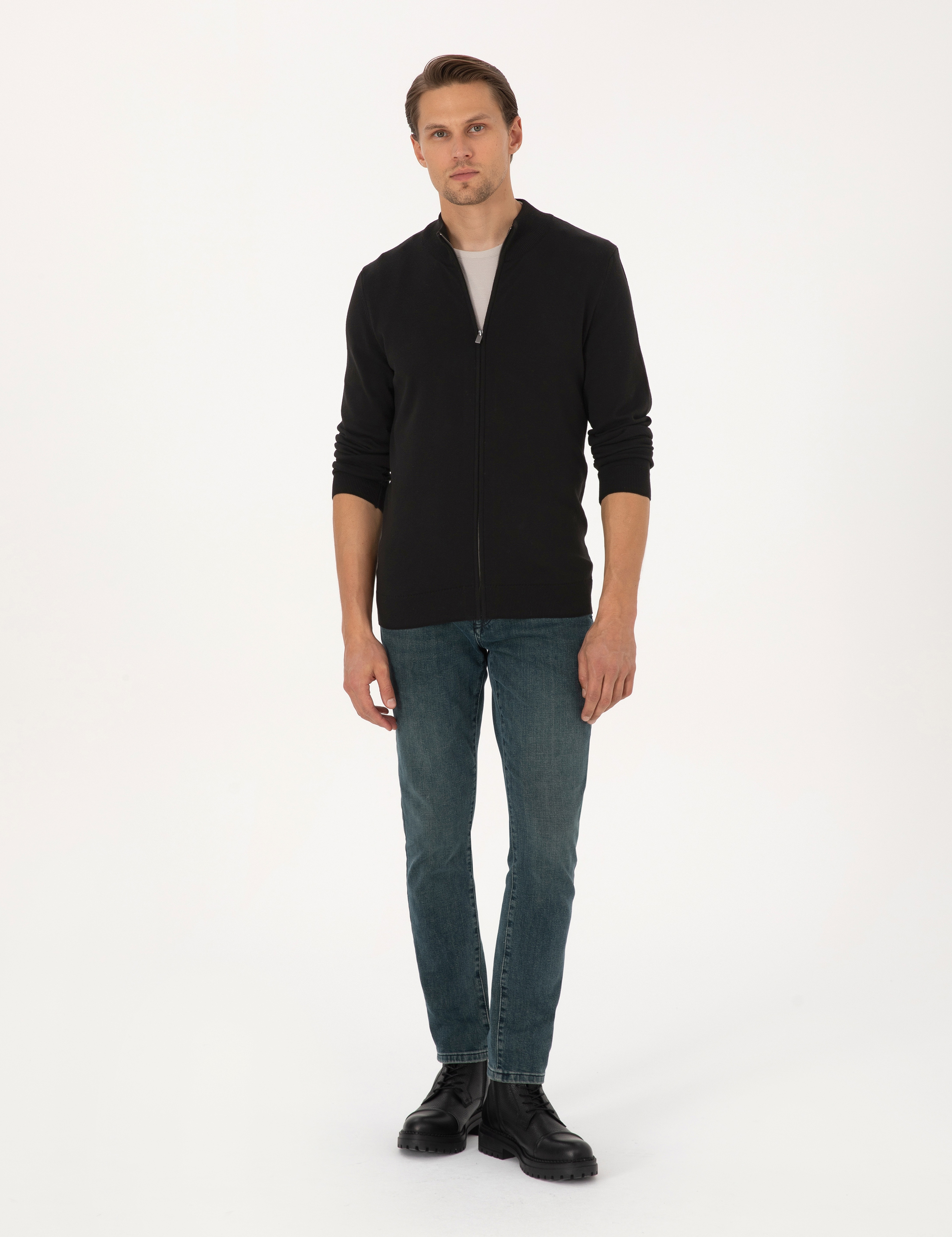 Siyah Slim Fit Fermuarlı Triko Hırka - Image 4